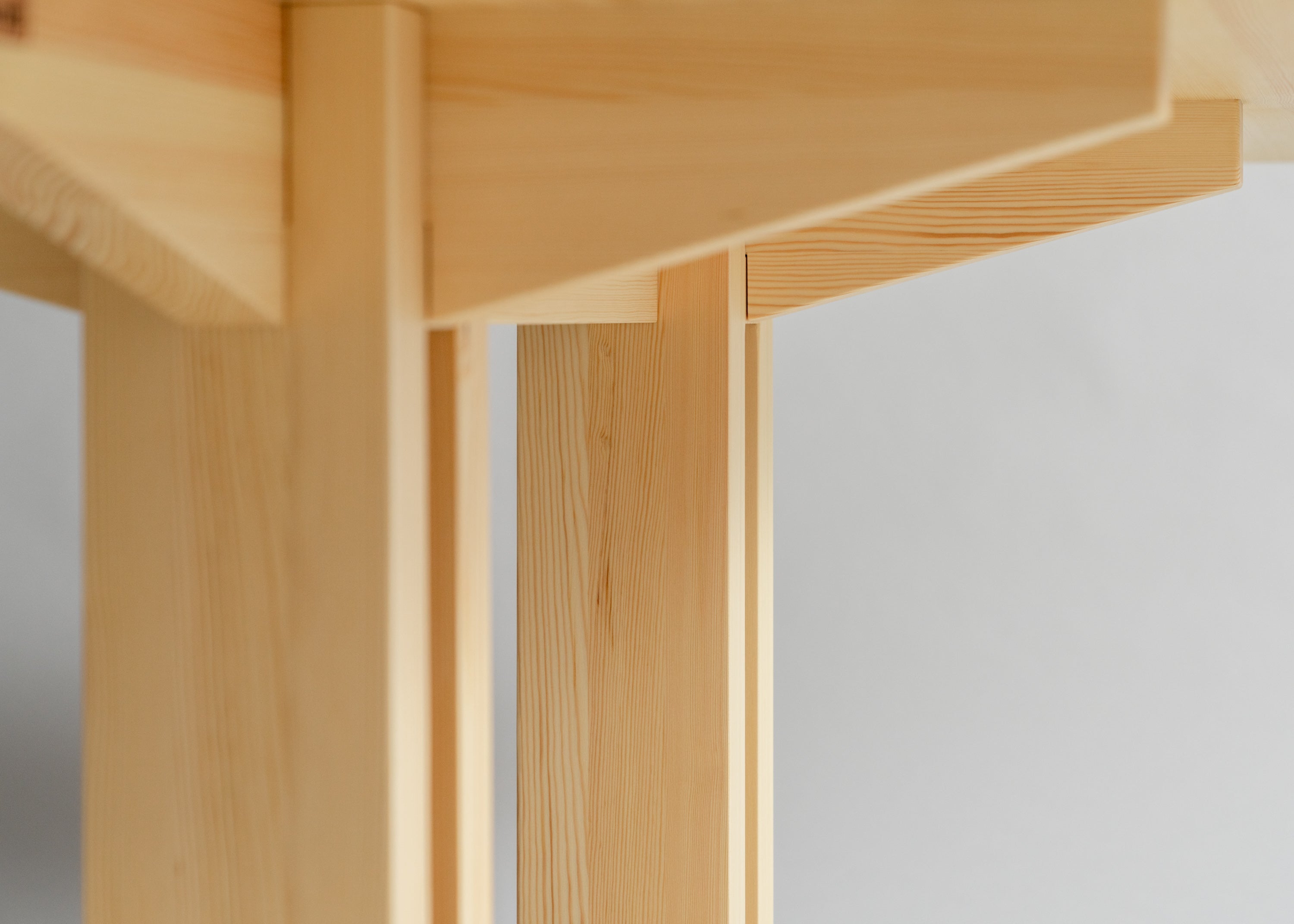 Vaarnii - 001 Dining Table Rectangular