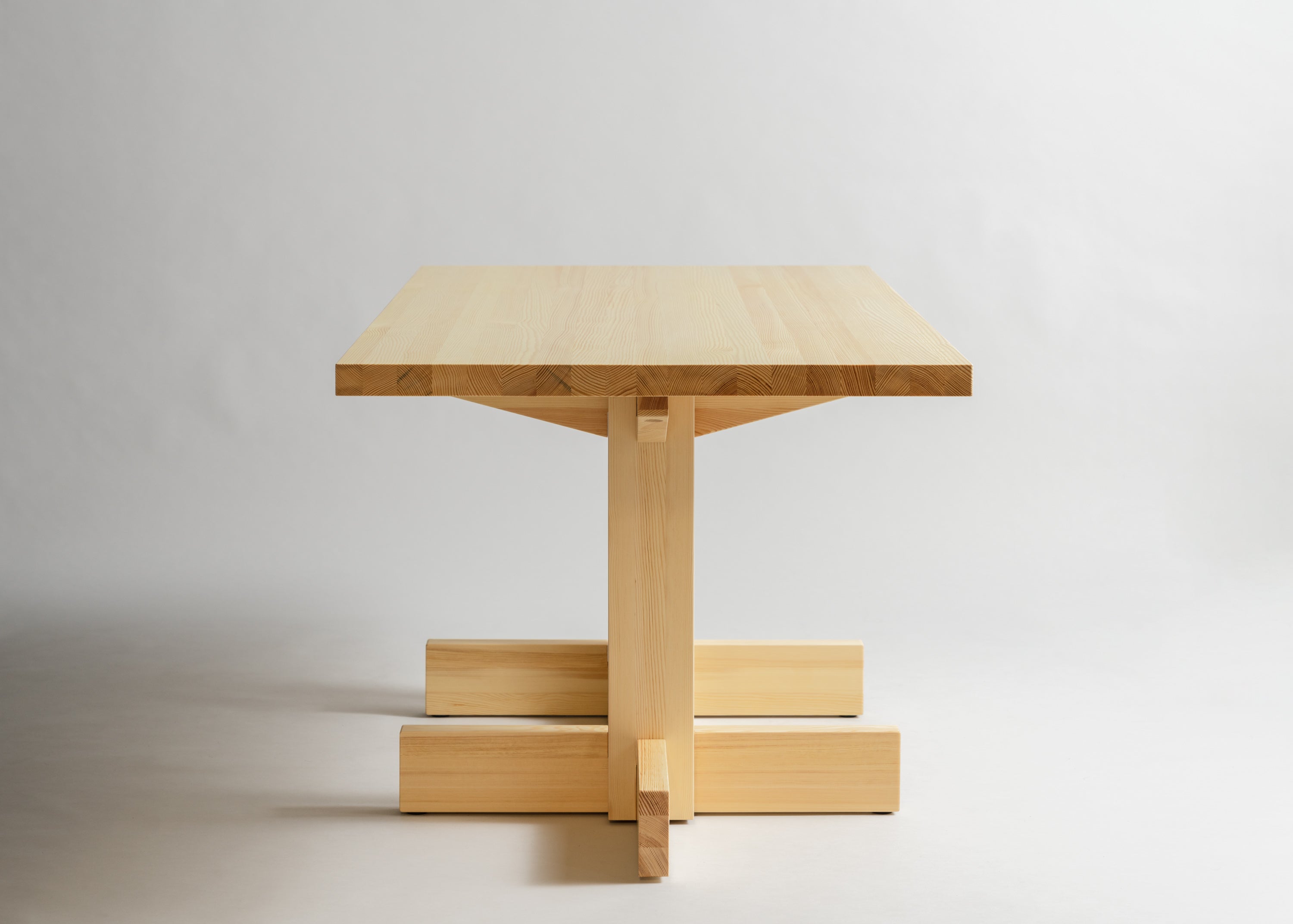 Vaarnii - 001 Dining Table Rectangular