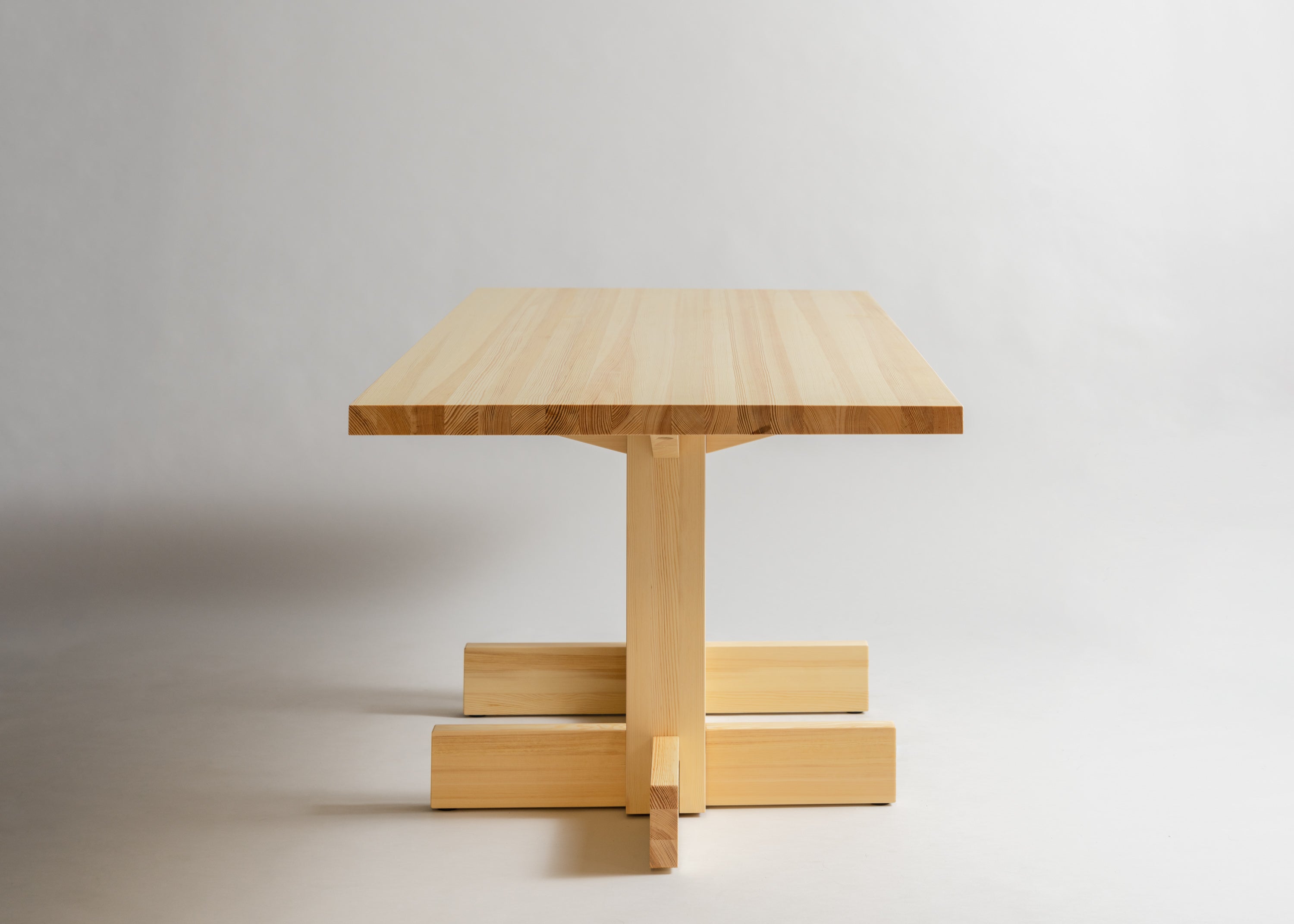 Vaarnii - 001 Dining Table Rectangular