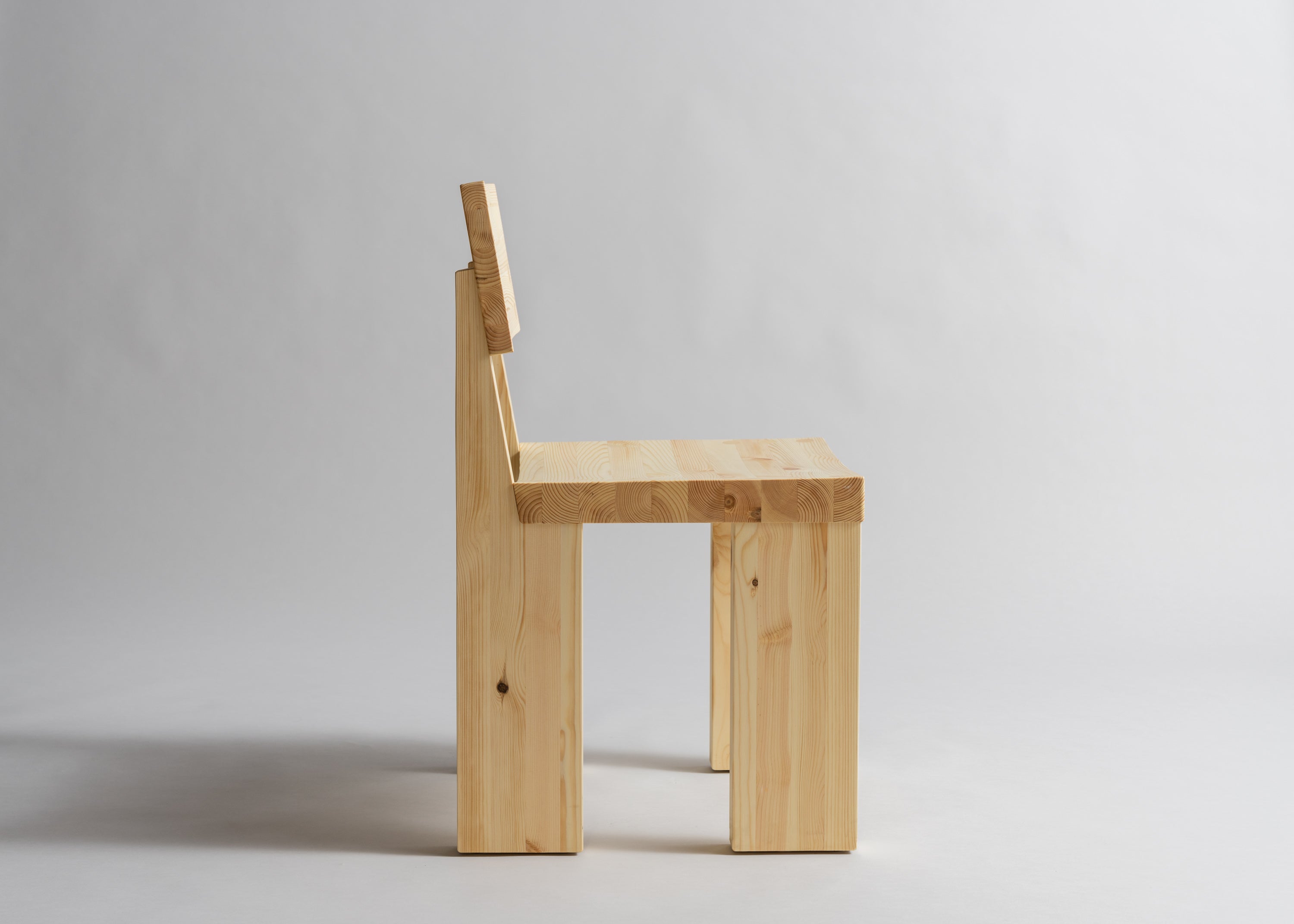 Vaarnii - 001 Dining Chair