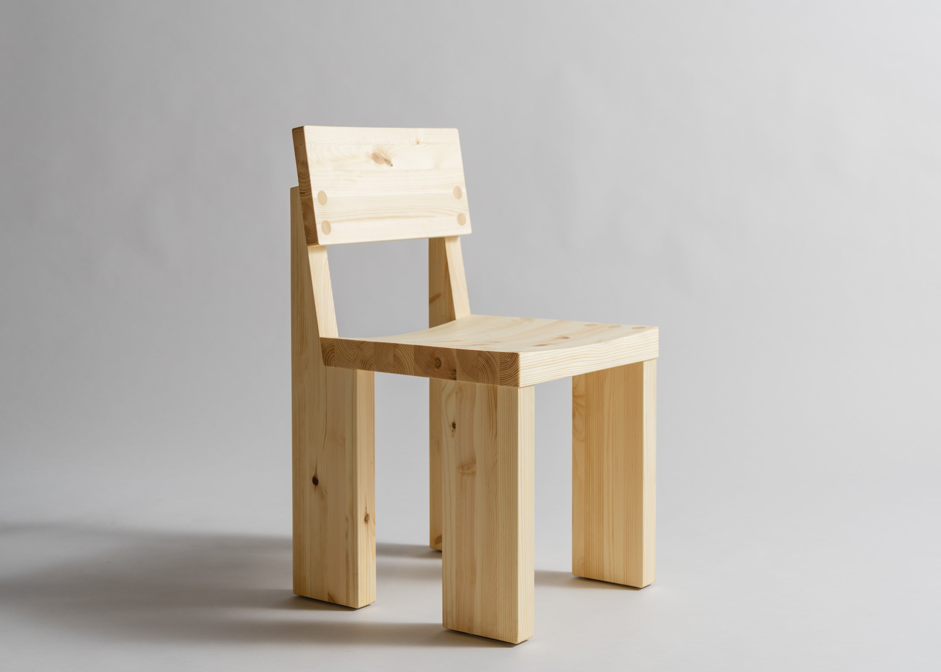 Vaarnii - 001 Dining Chair