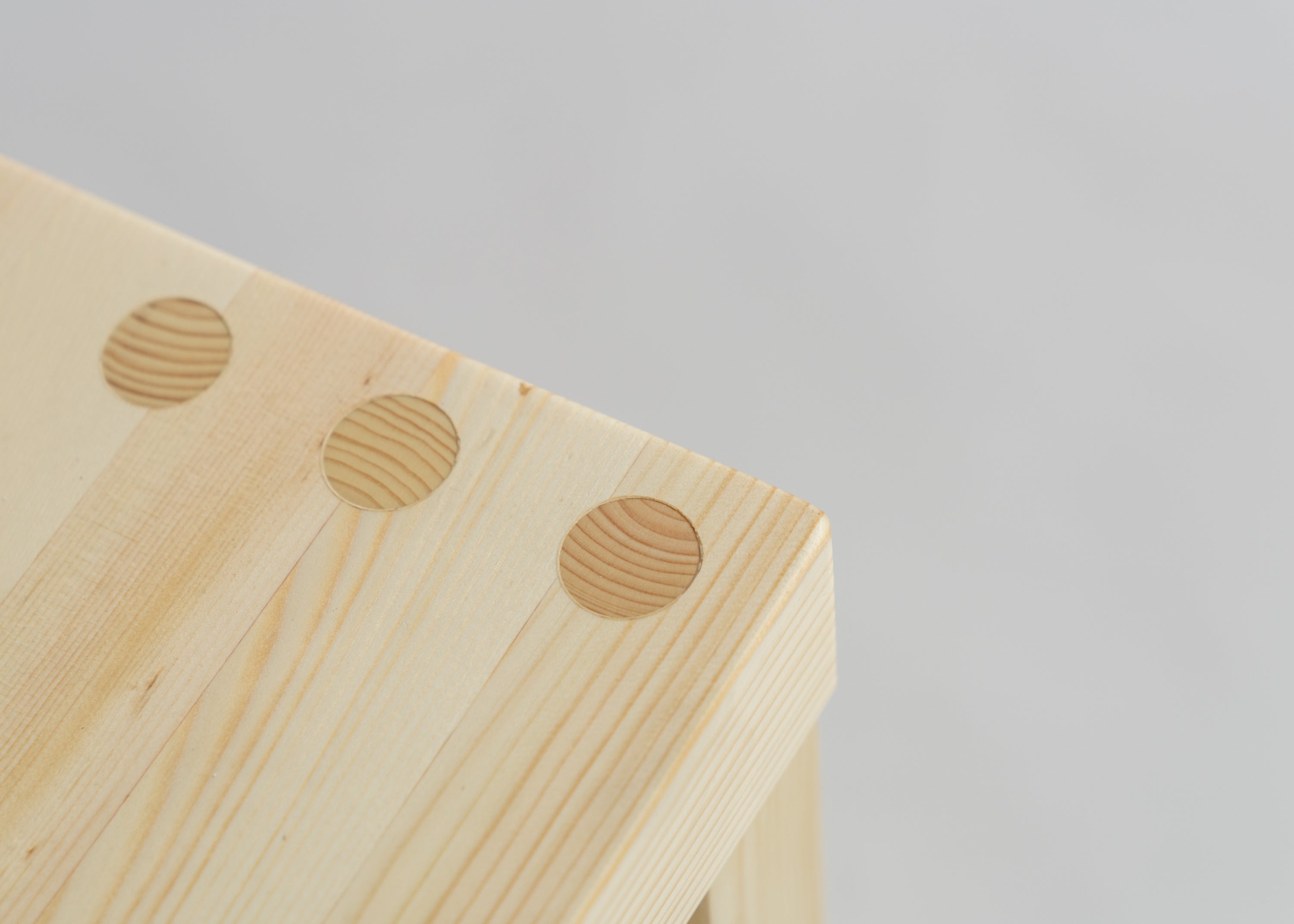 Vaarnii - 001 Dining Chair