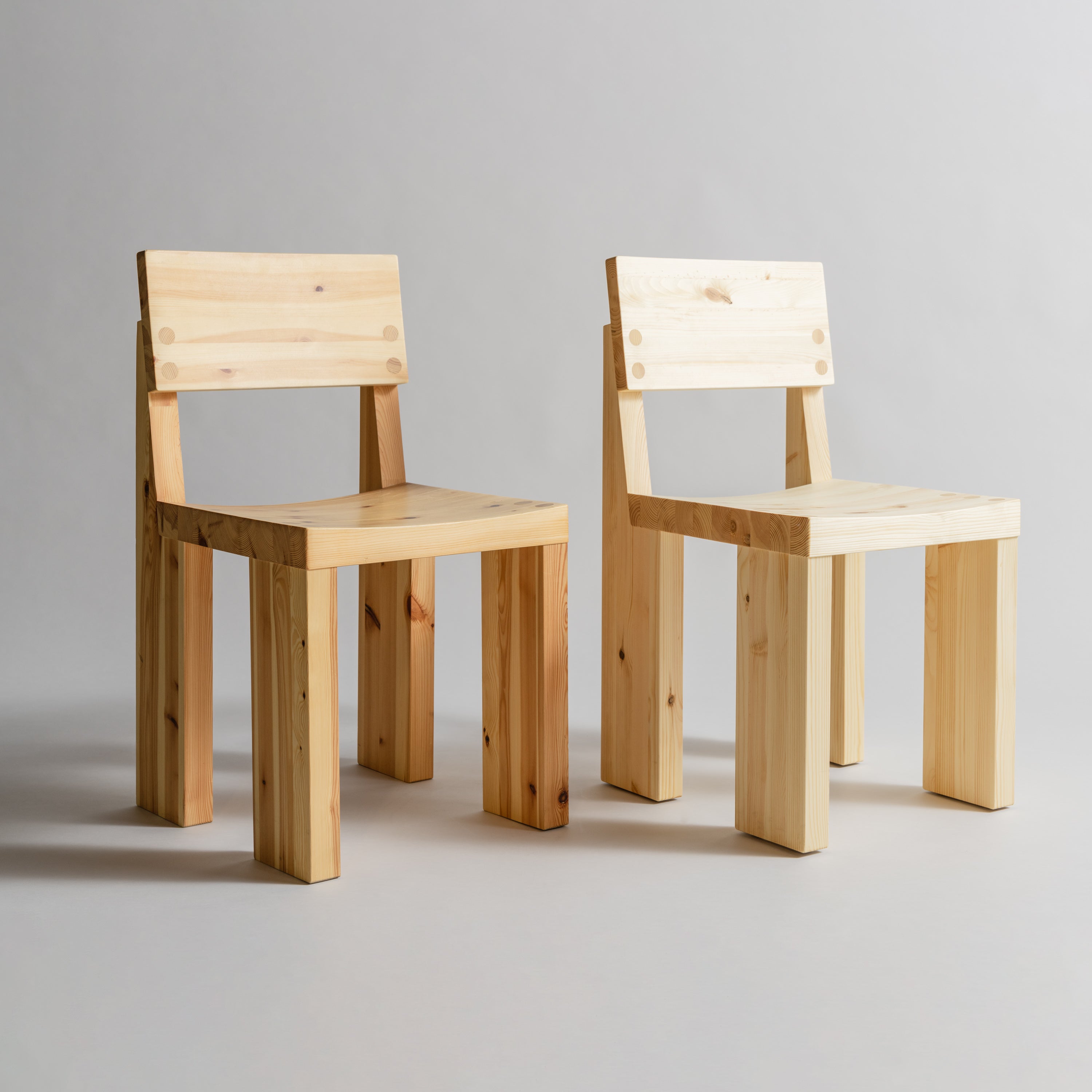 Vaarnii - 001 Dining Chair