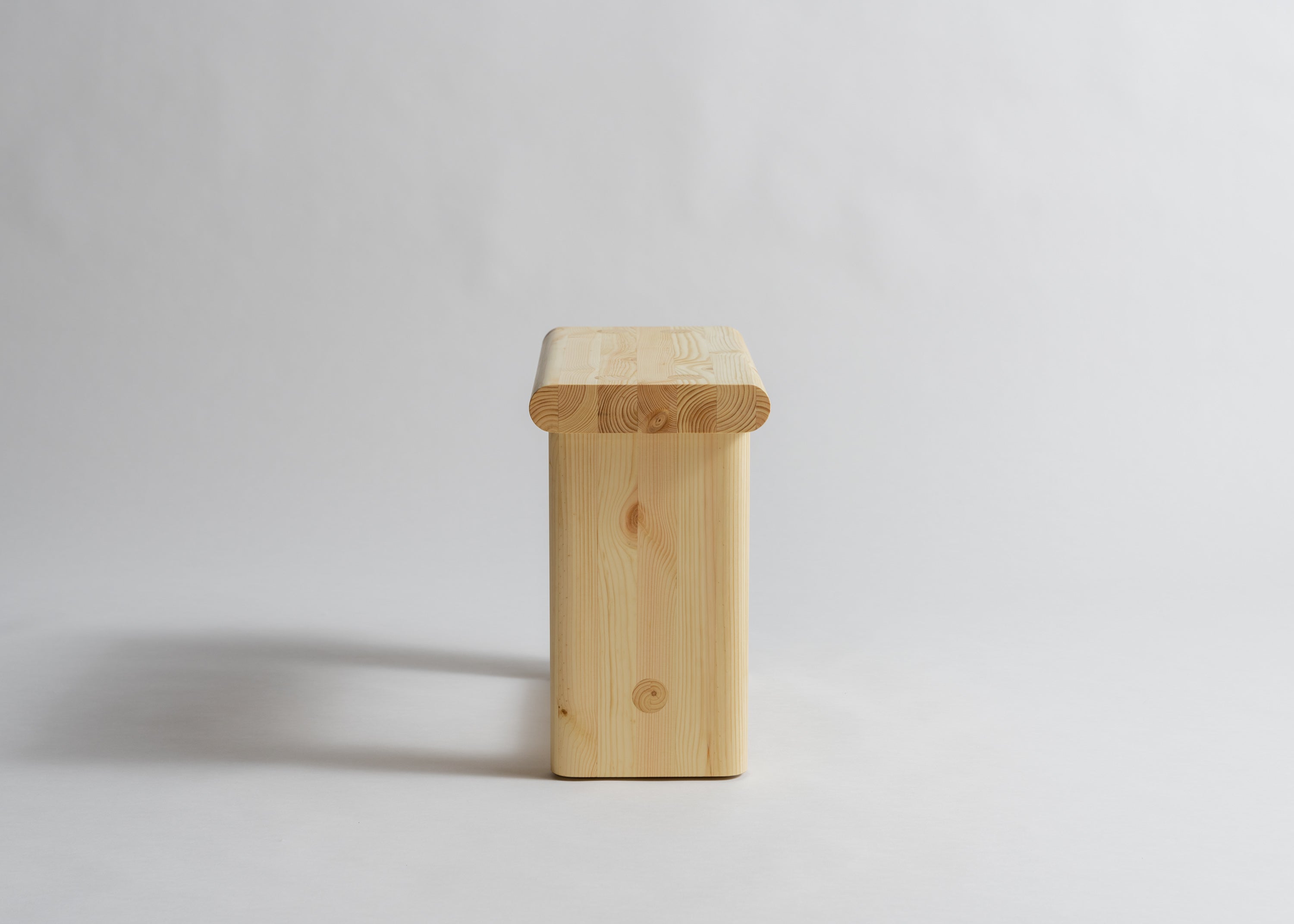 Vaarnii - 002 Ast Stool