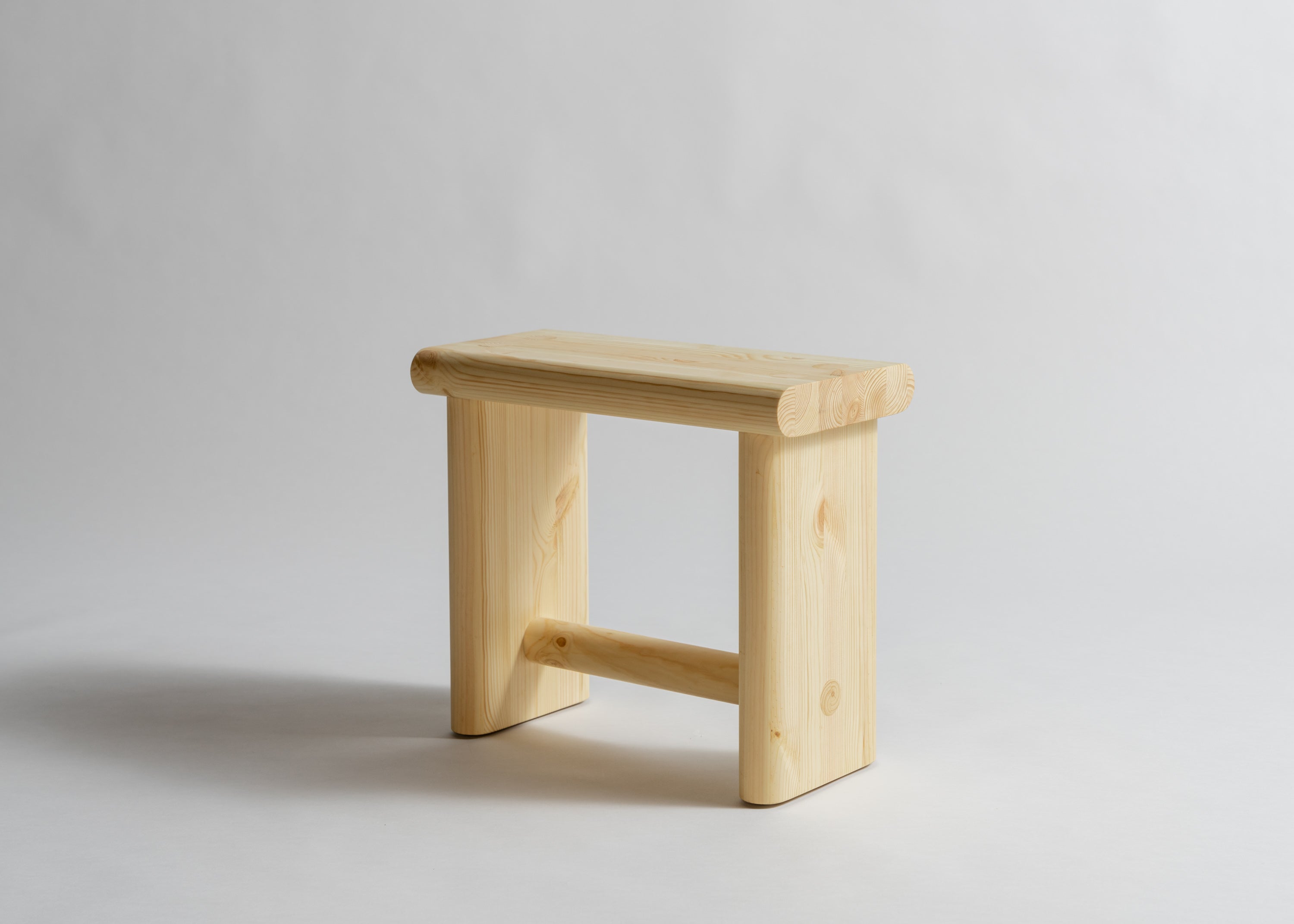 Vaarnii - 002 Ast Stool