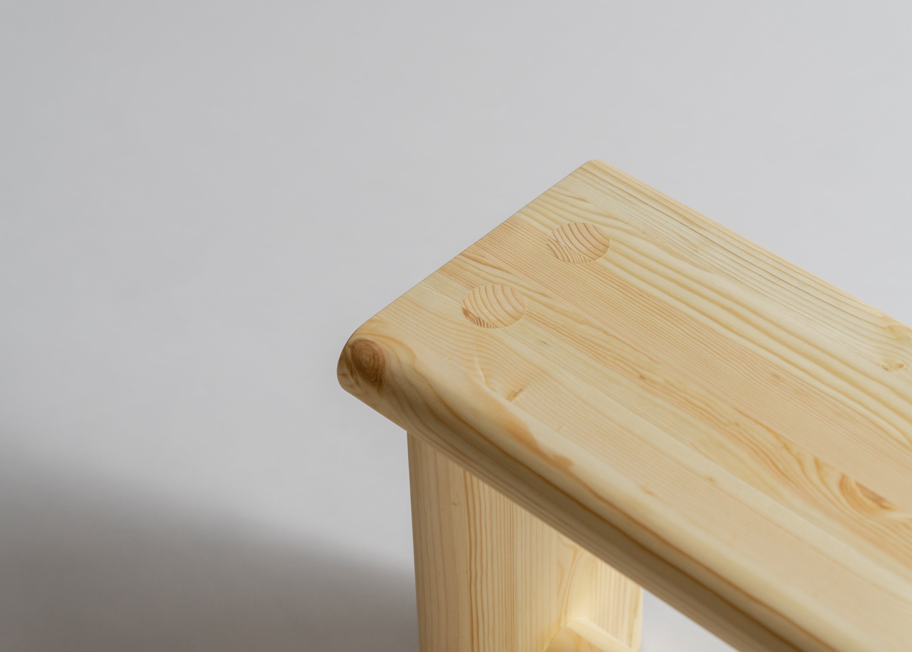 Vaarnii - 002 Ast Stool