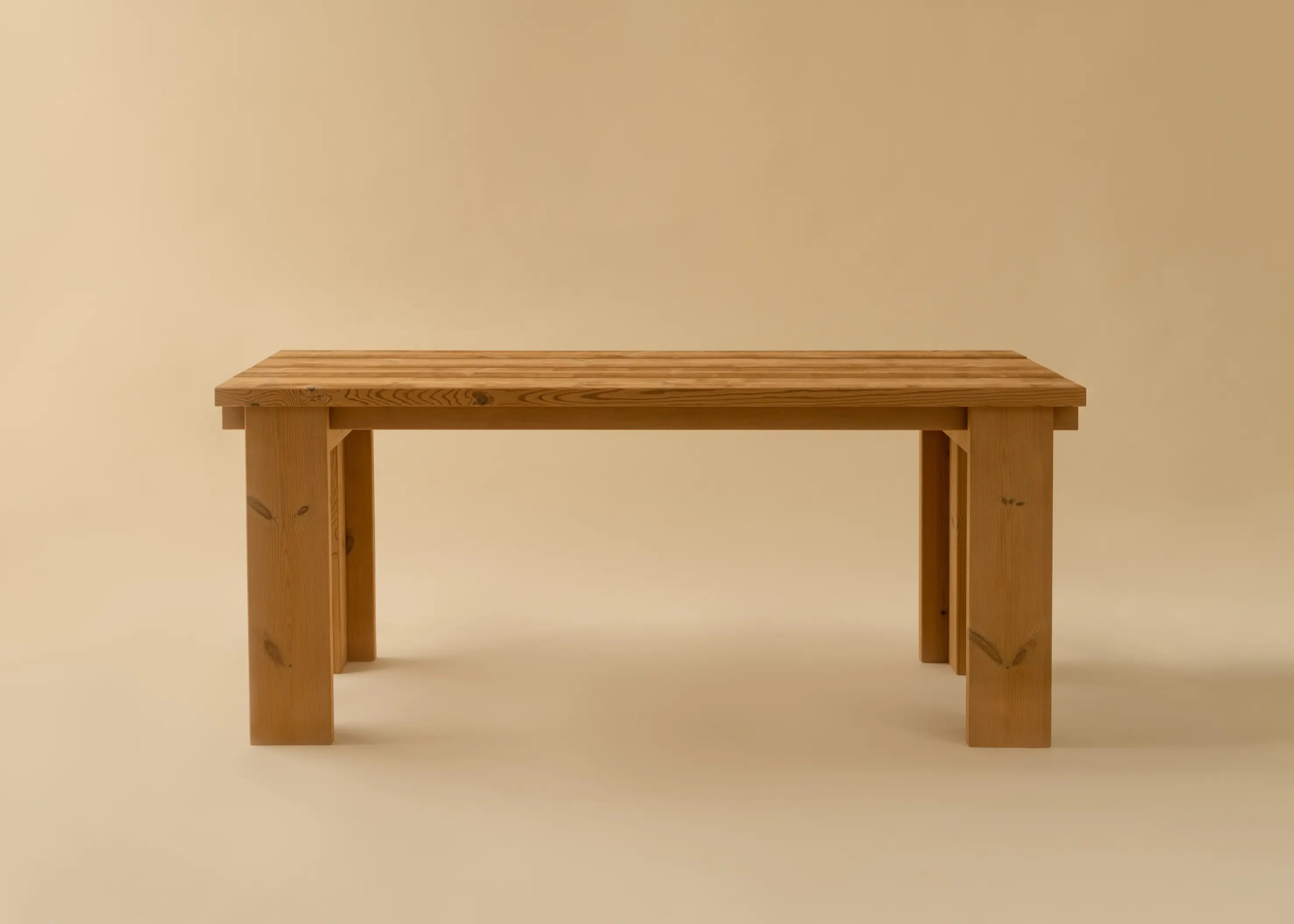 Vaarni - 013 Osa Outdoor Dining Table