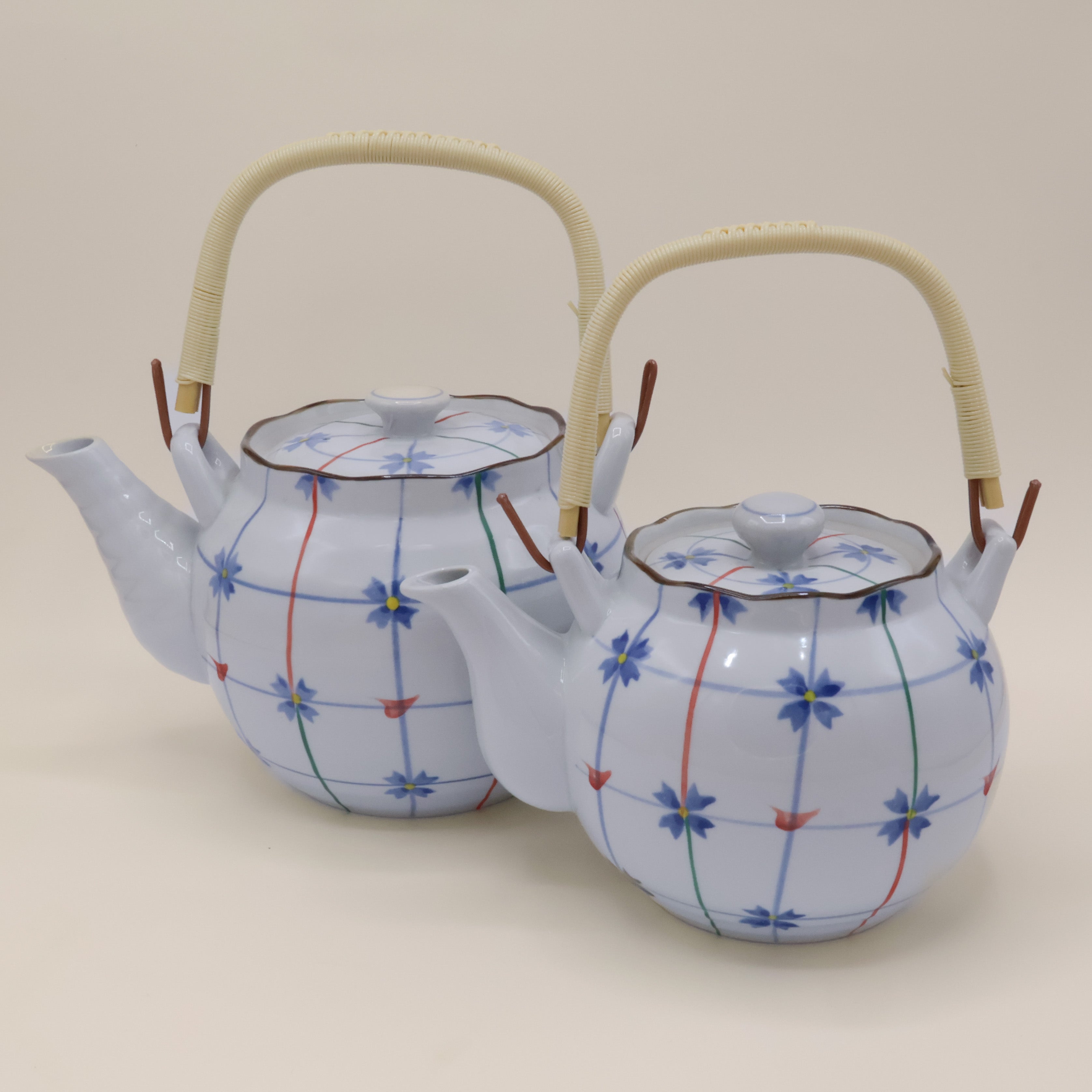 Ceramic teapot with flowers and stripes (2 sizes)