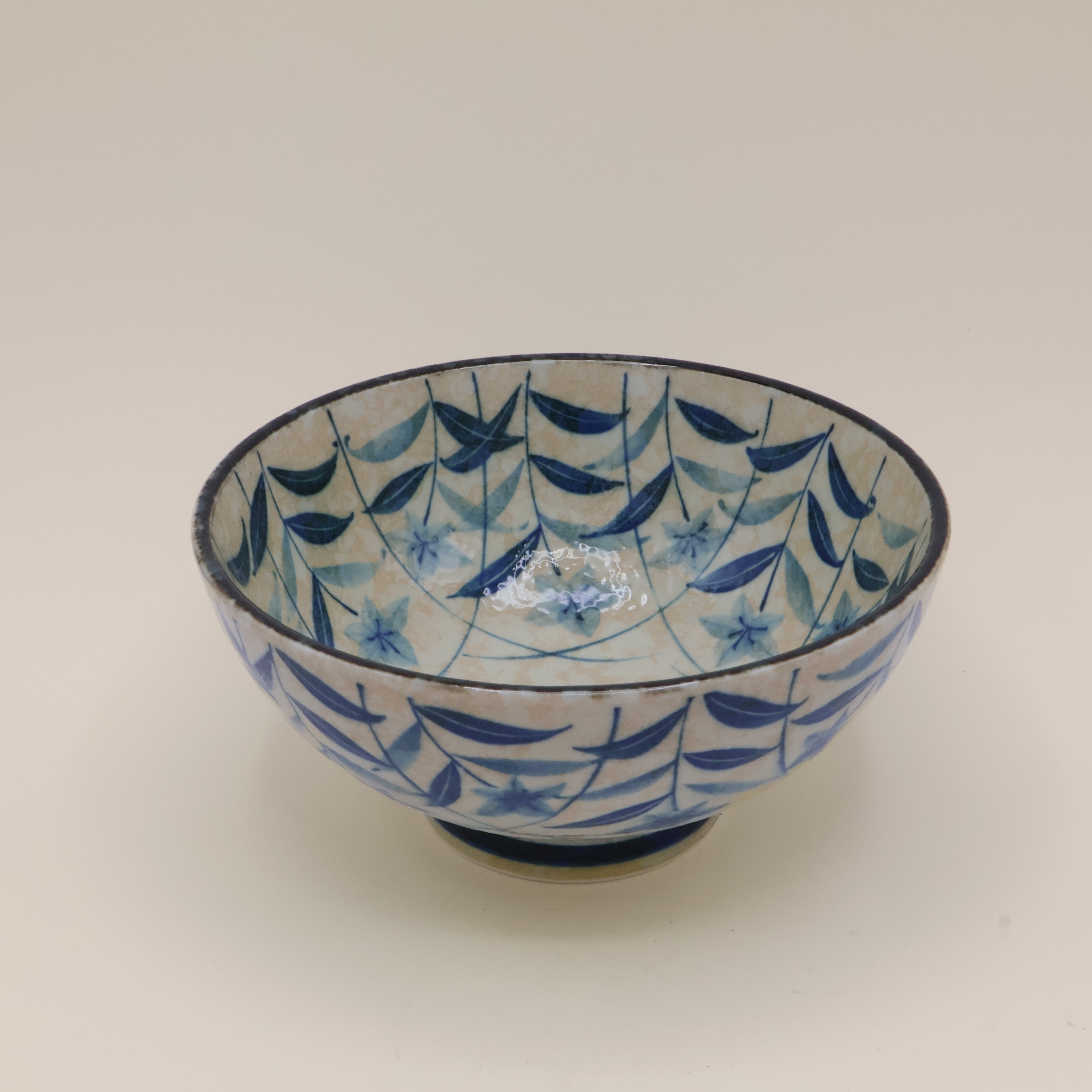 Noodle bowl with blue floral motif