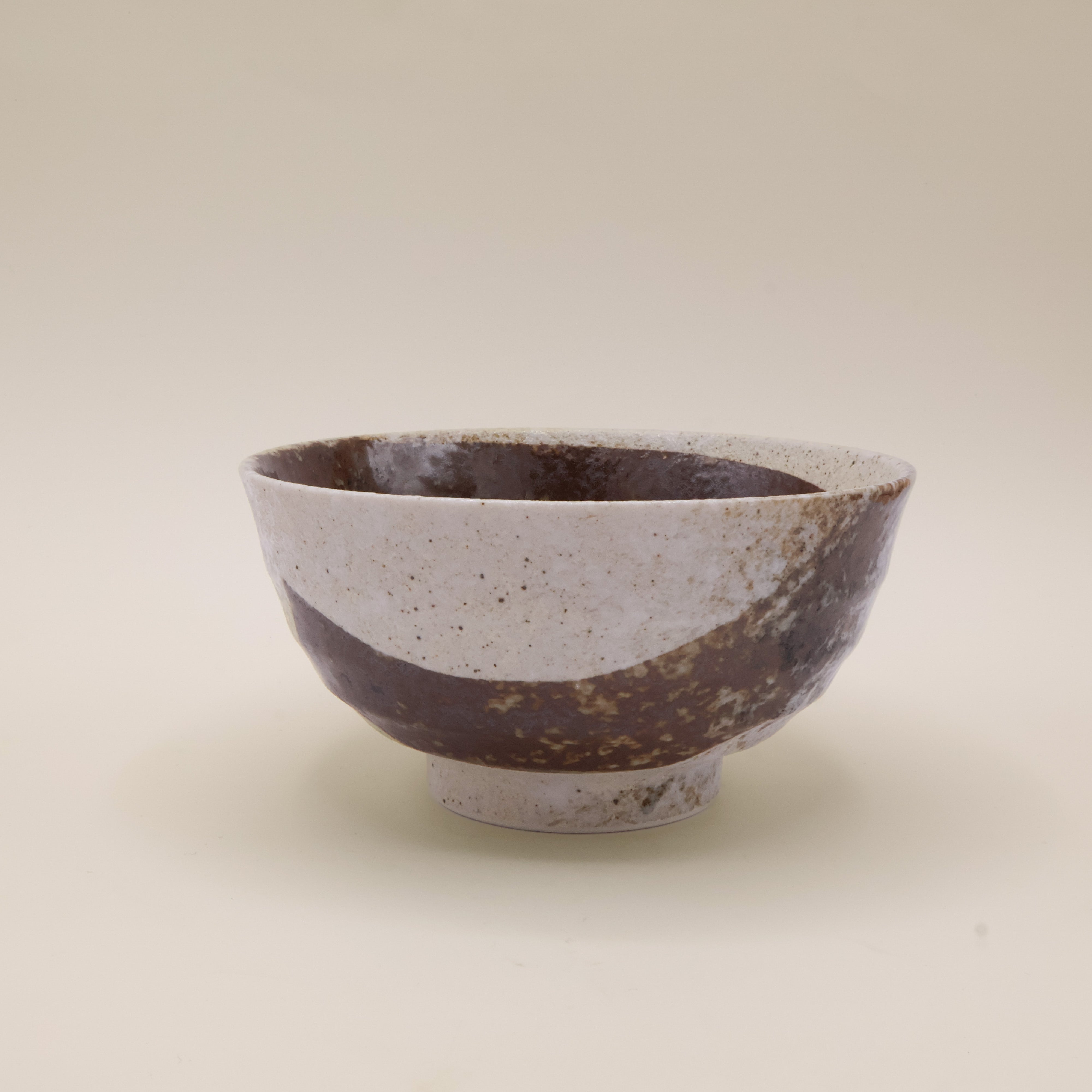 Brunt penselstrøg - Stor nudelskål Ø17