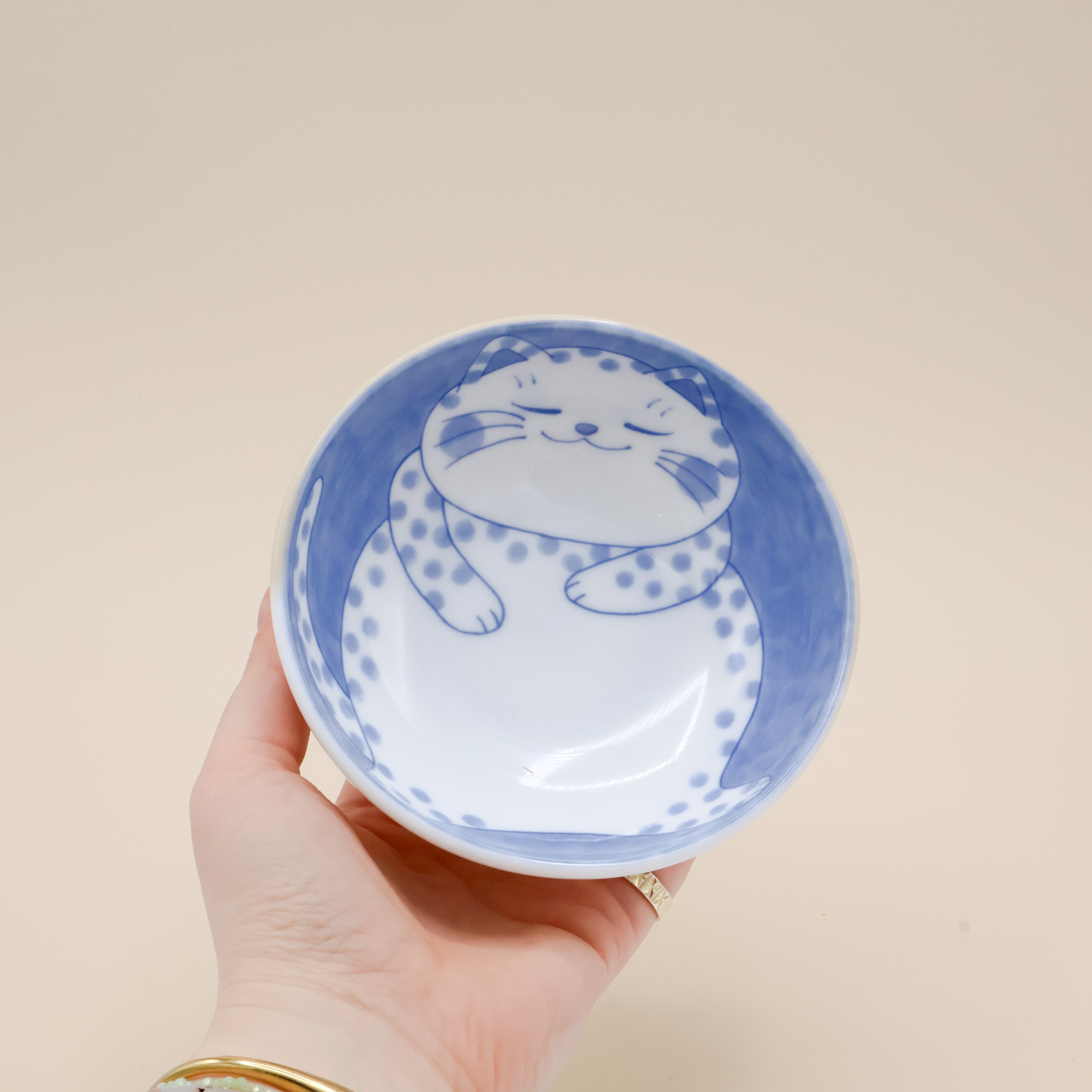 Fat Cat - Cat bowl with dots