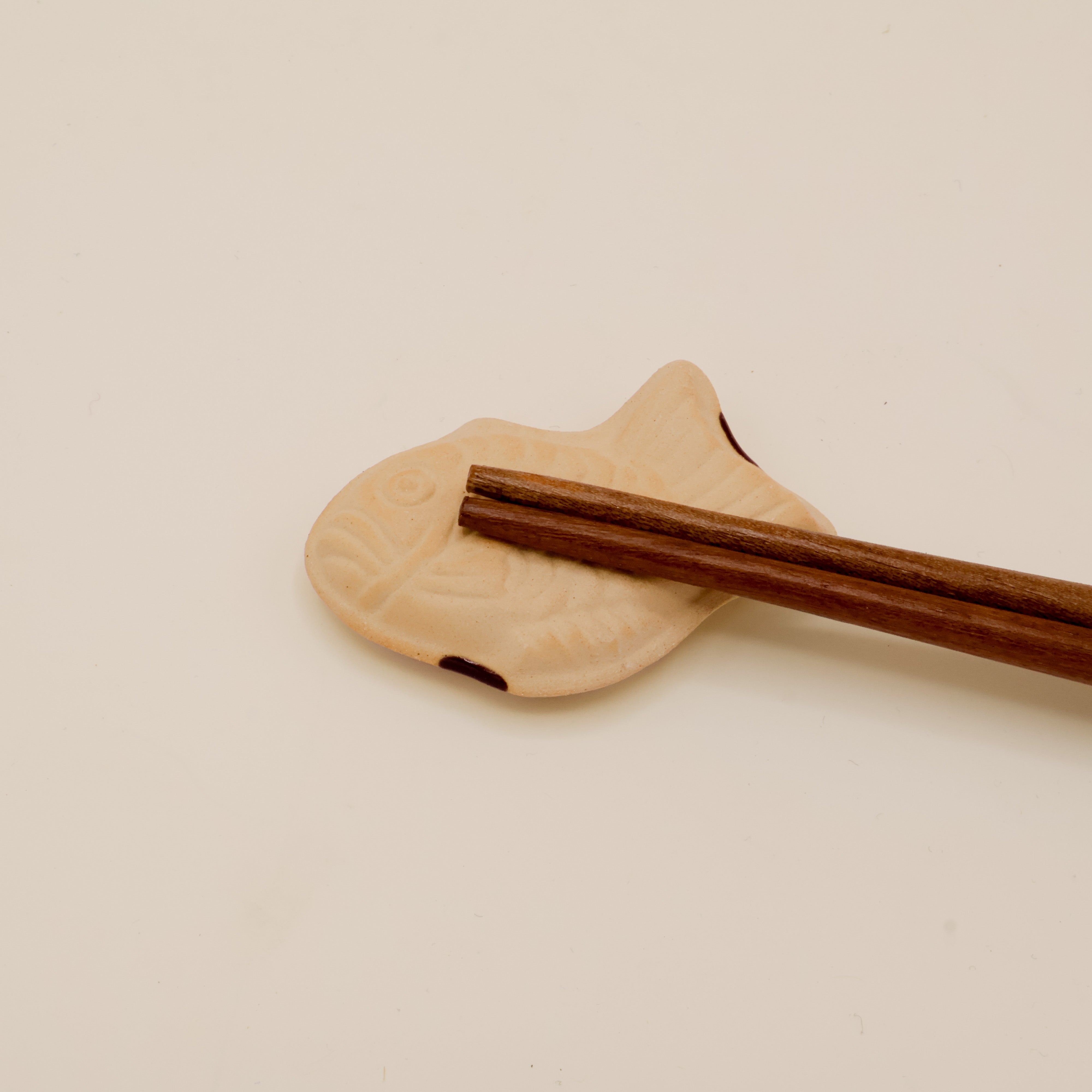 Chopstick holder - Taiyaki (Japanese fish-shaped cake)