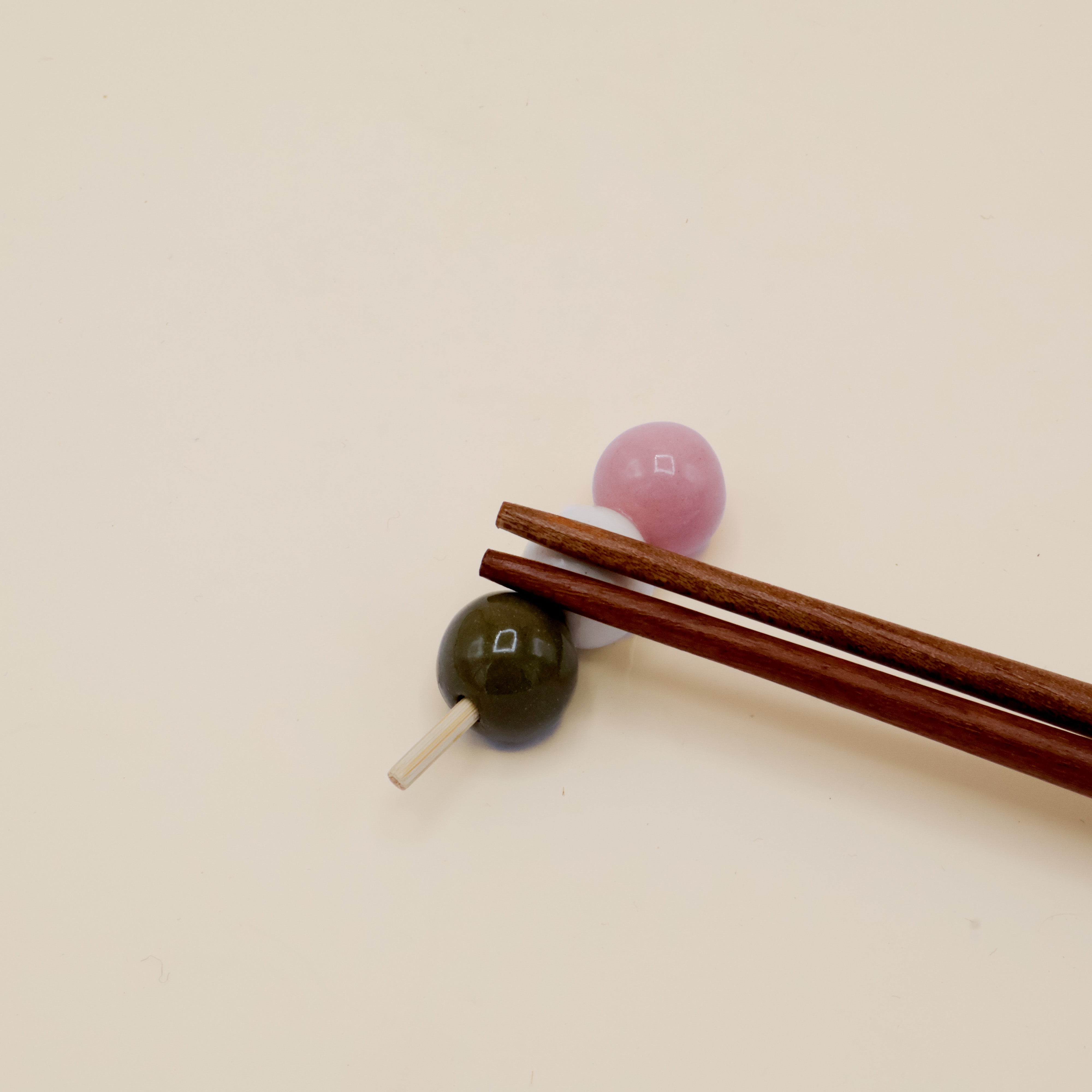 Chopstick holder - Dango