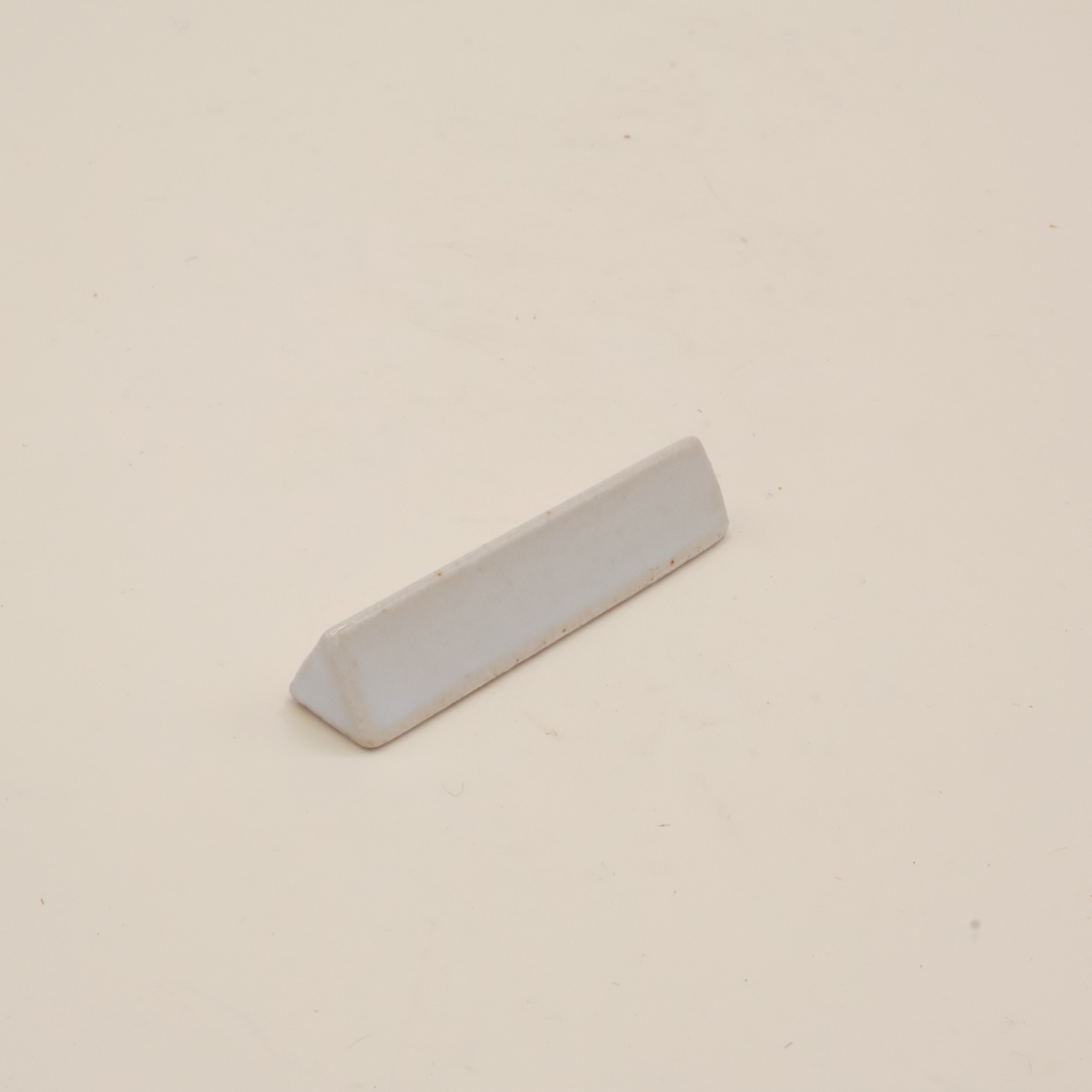 Chopstick holder - White triangle