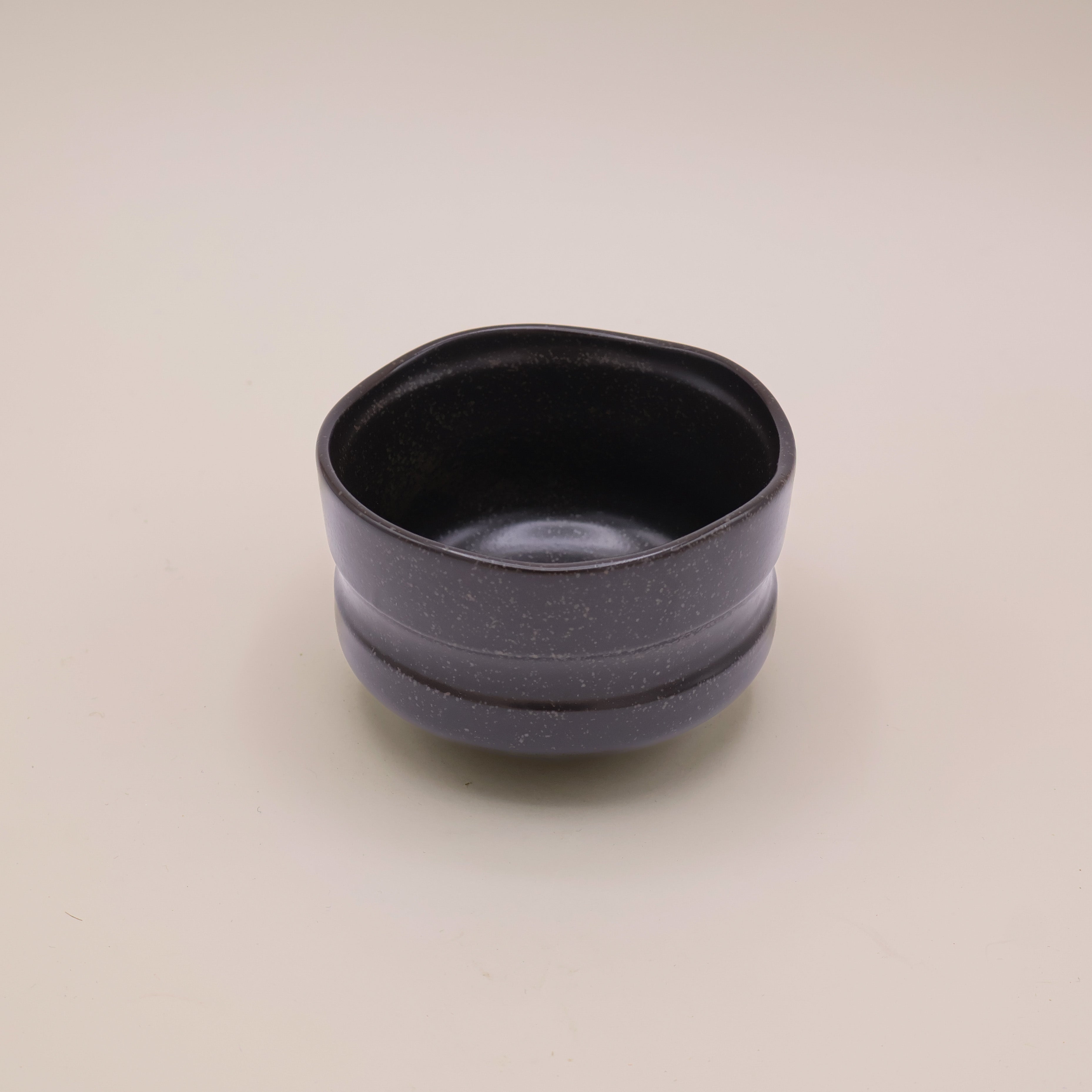 Matchakop - Lille sort med indhak