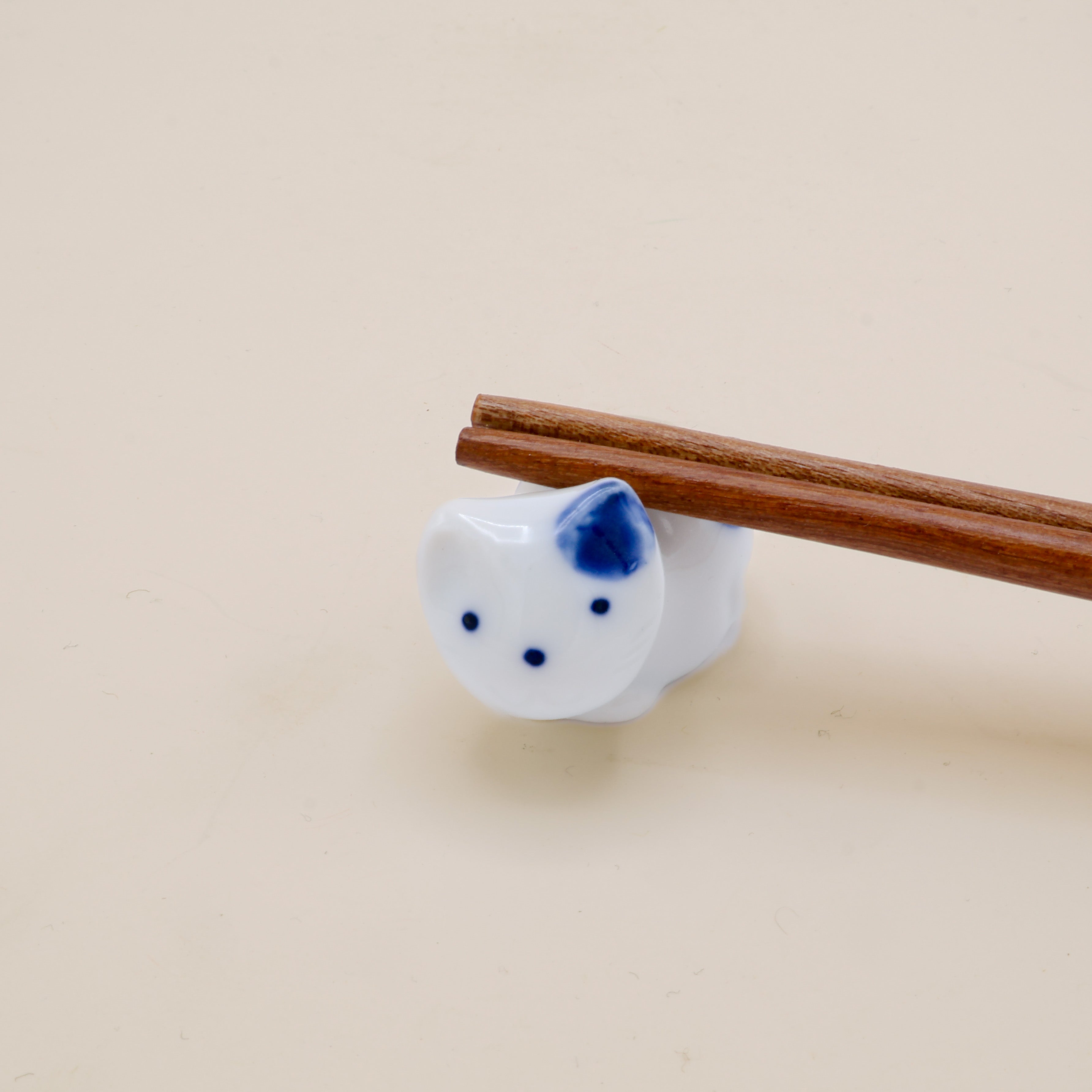 Spisepindeholder - Kat med pletter (flere varianter)