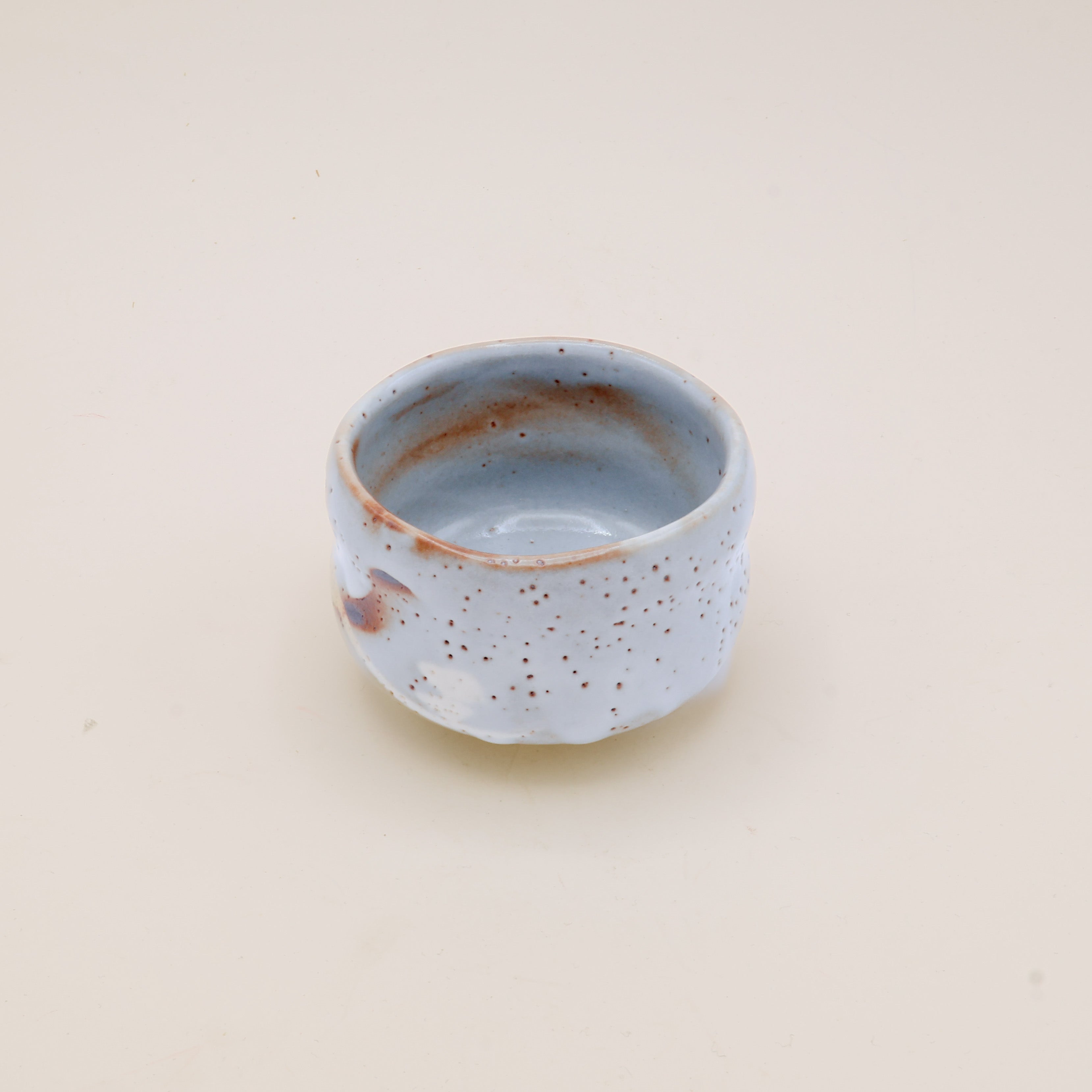 Matcha cup - Small gray with brown and white brush strokes