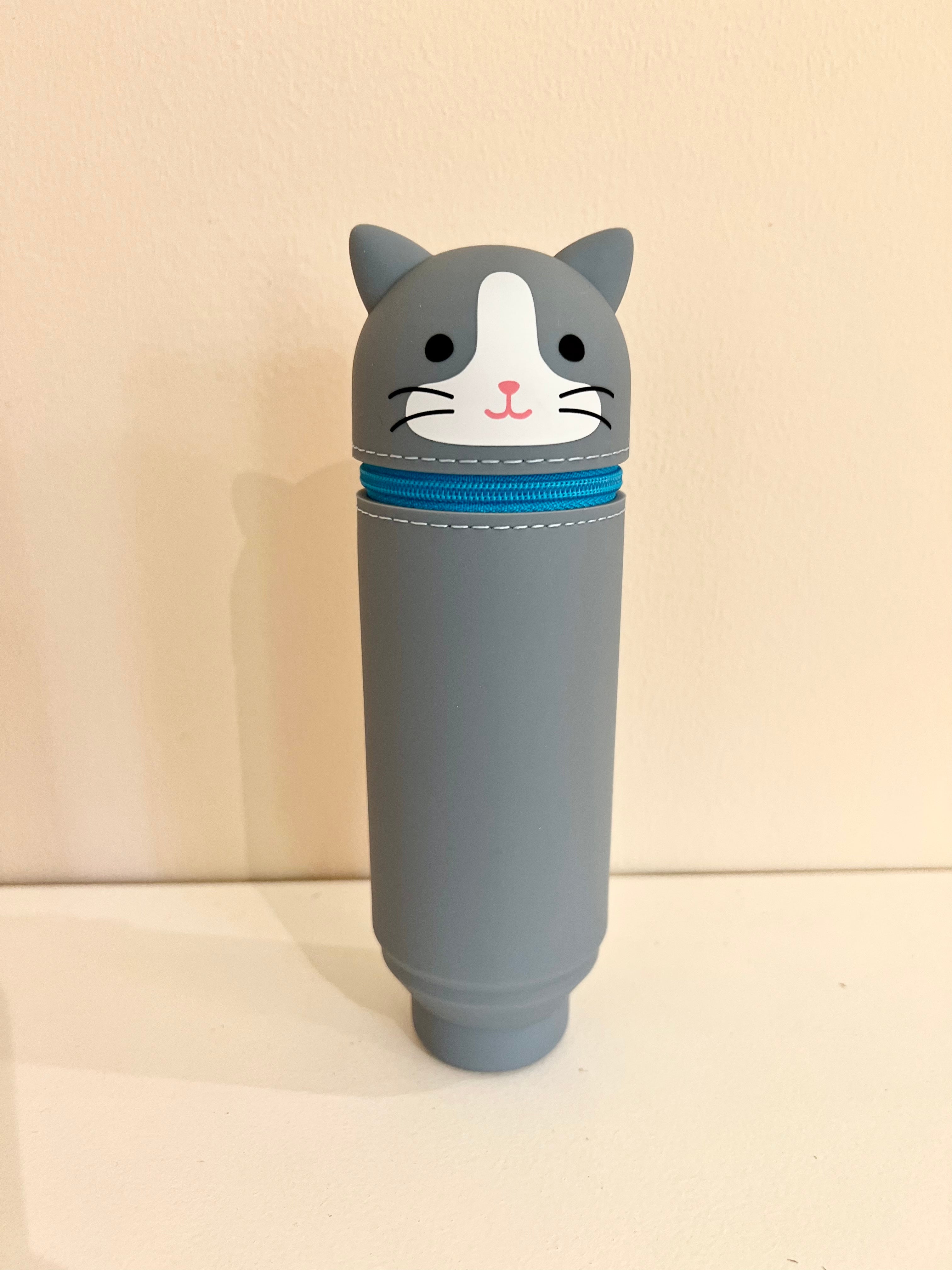 Pen houses with different animals