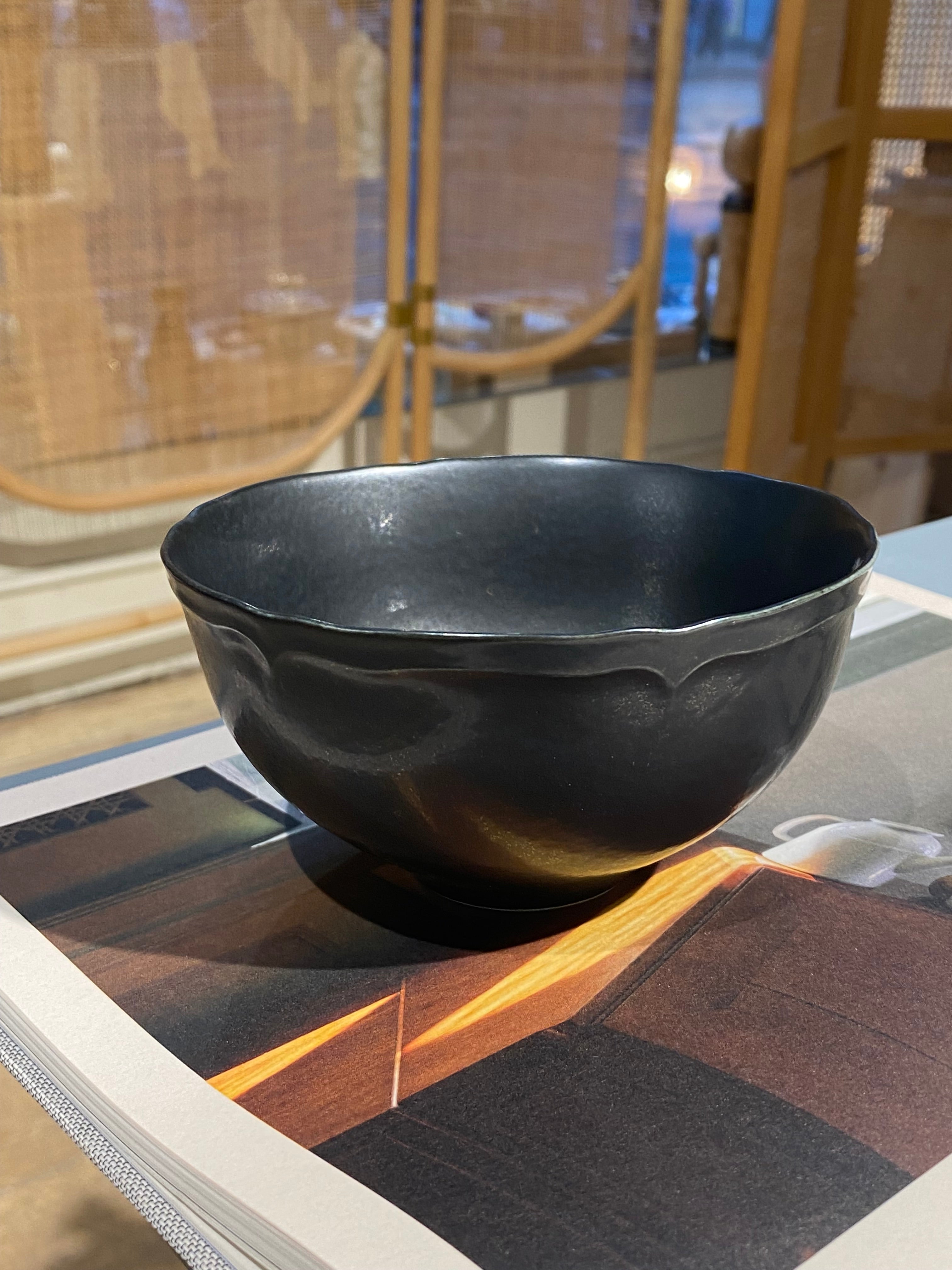 Bowl with black glaze