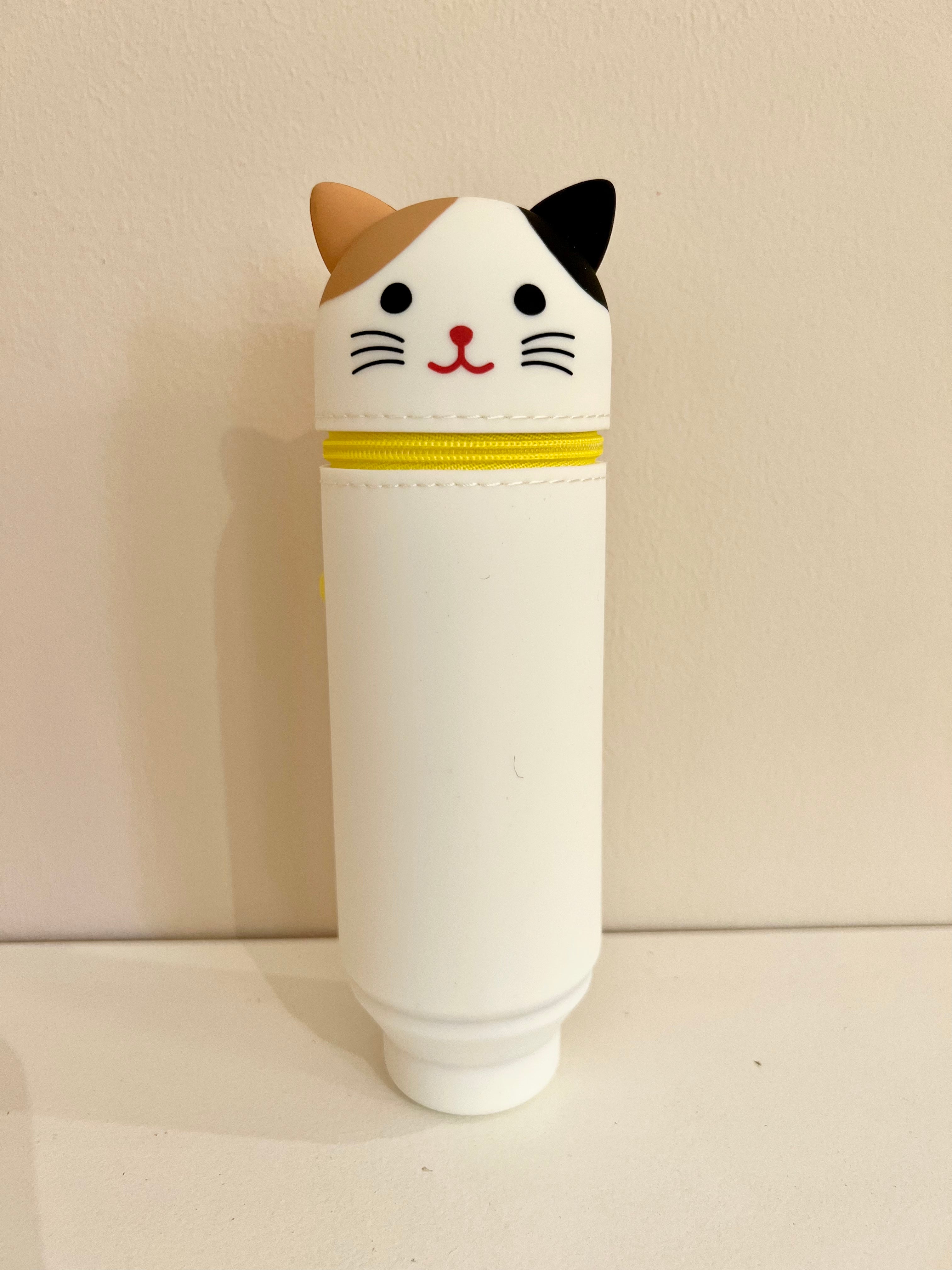 Pen houses with different animals