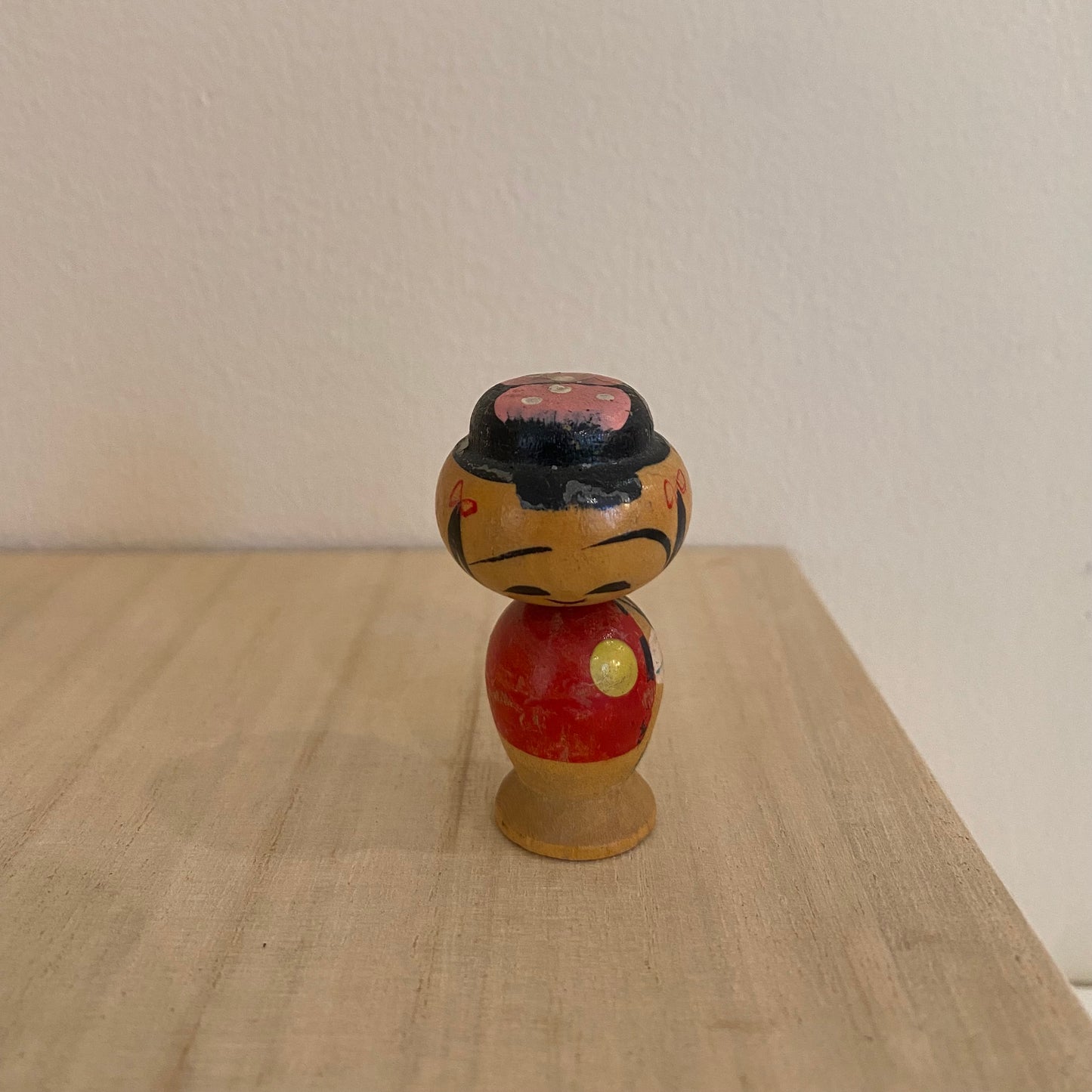 Små unika træfigurer