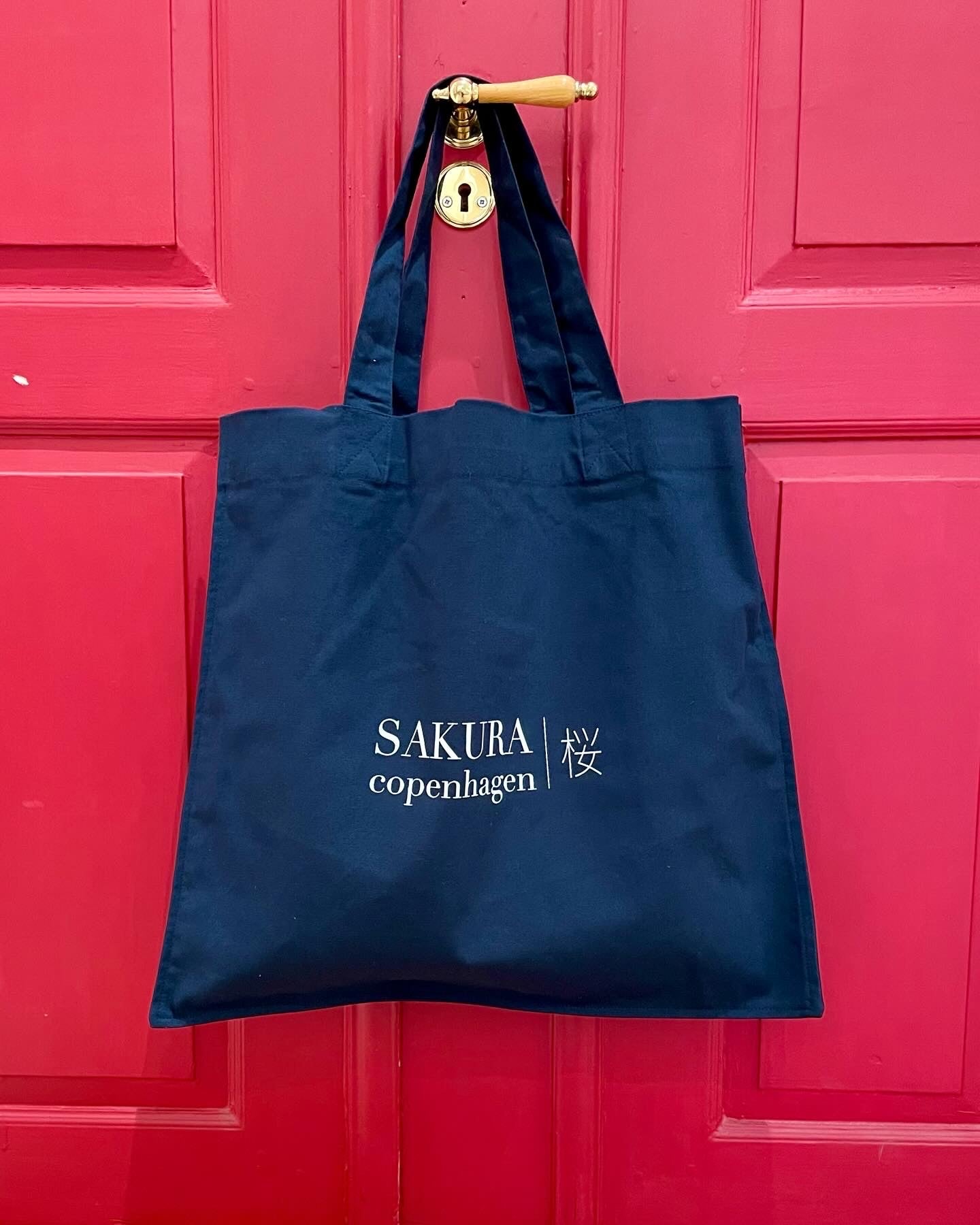 Sakura tote bag