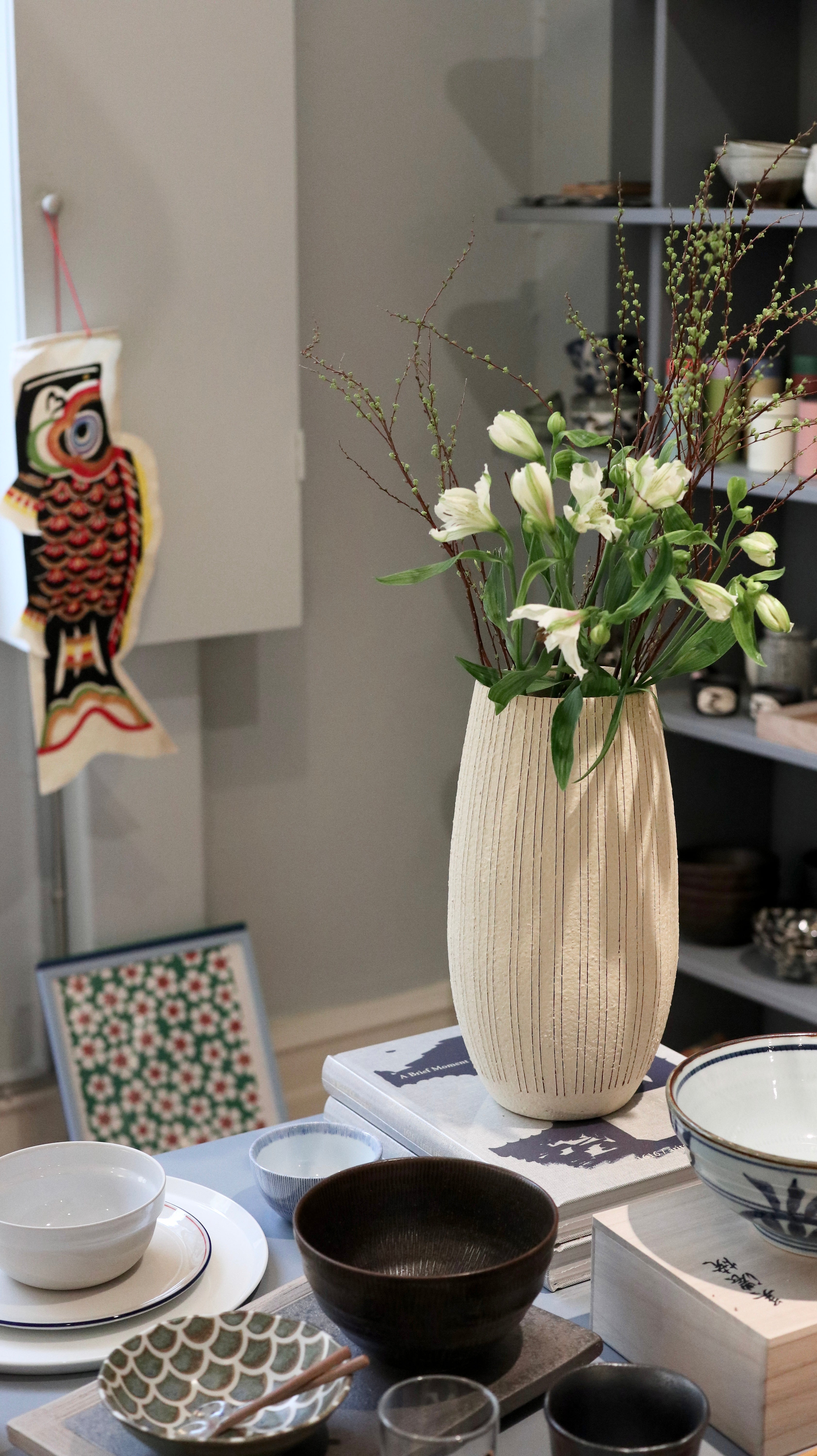 Vase - Stor beige med striber