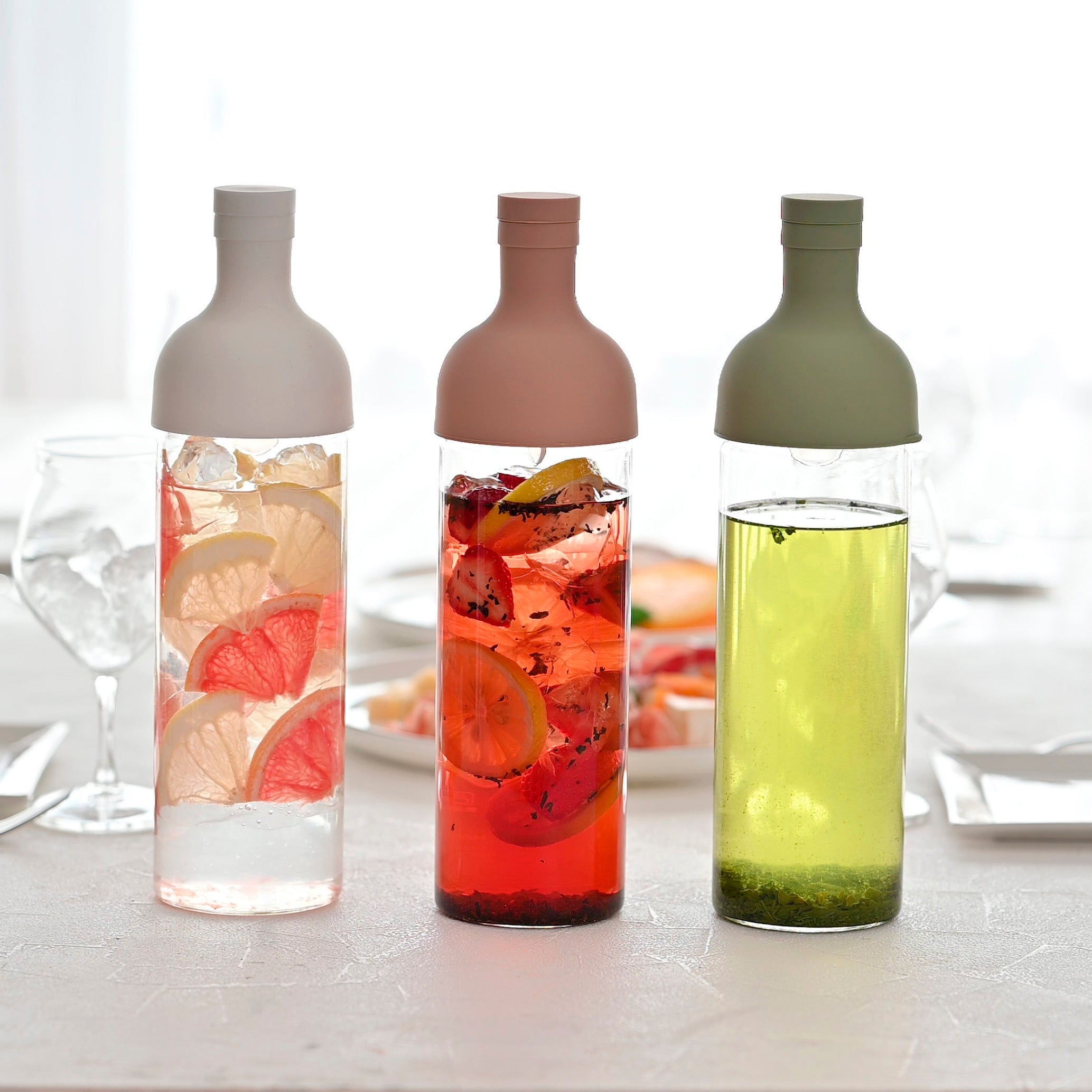 HARIO Cold Brew Tea Bottle 750 ml - White