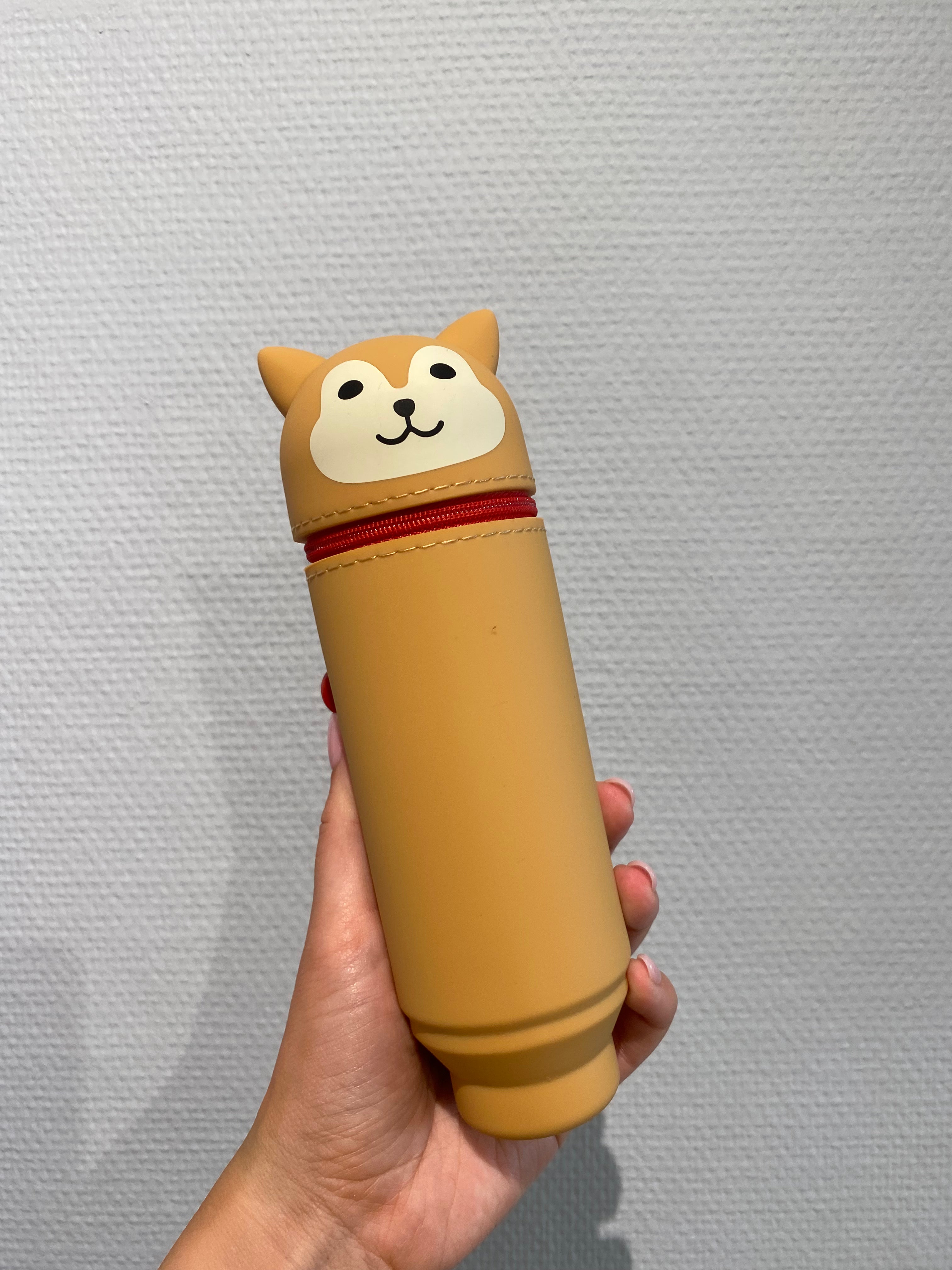 Pen houses with different animals