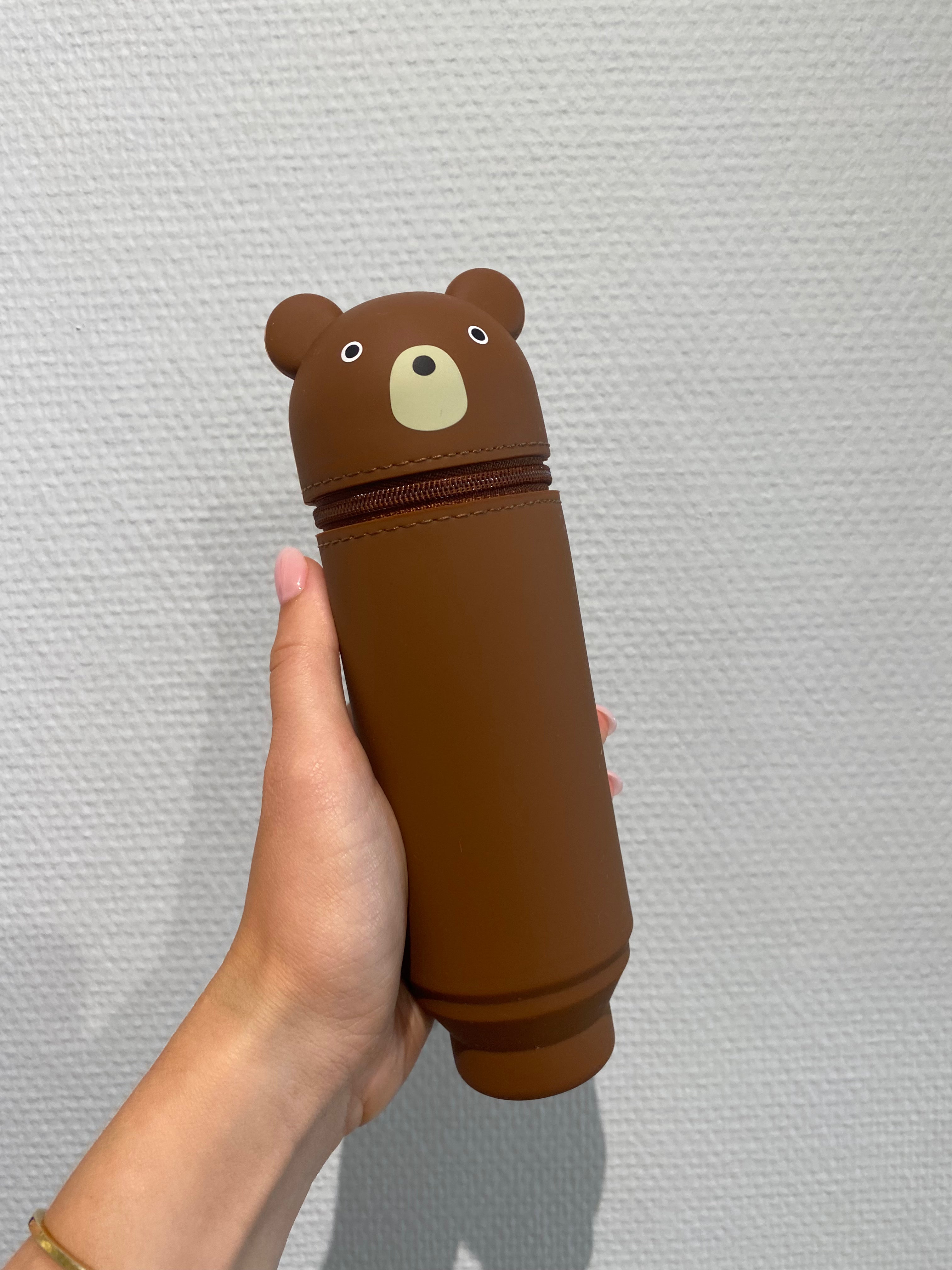 Pen houses with different animals