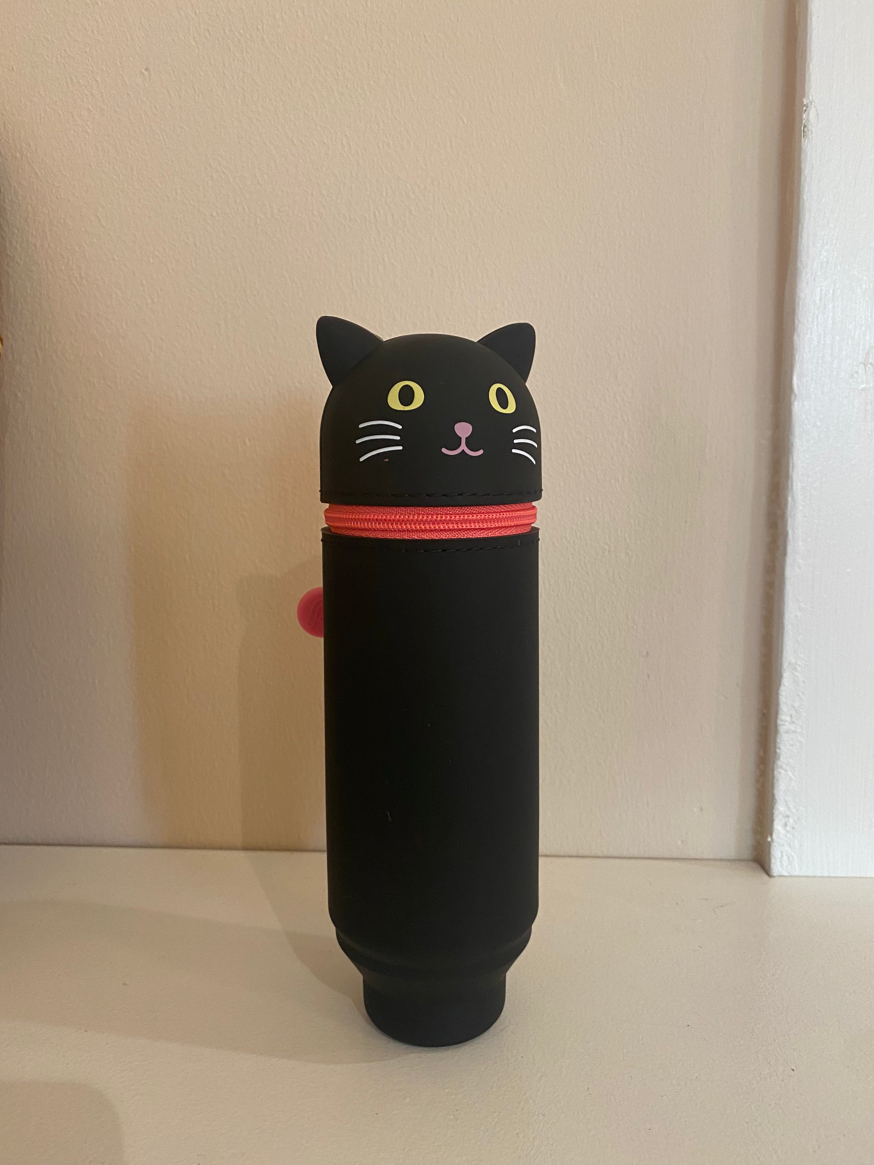 Pen houses with different animals