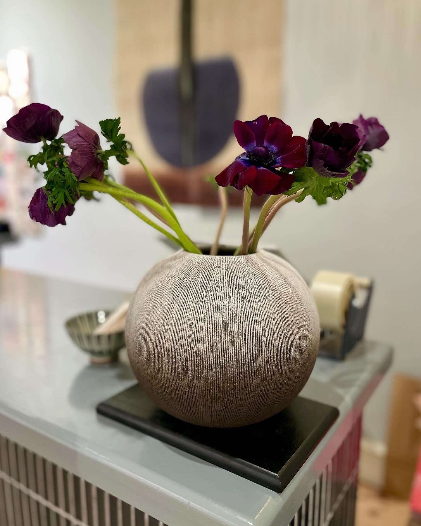 Vase - Large round rustic in black and grey