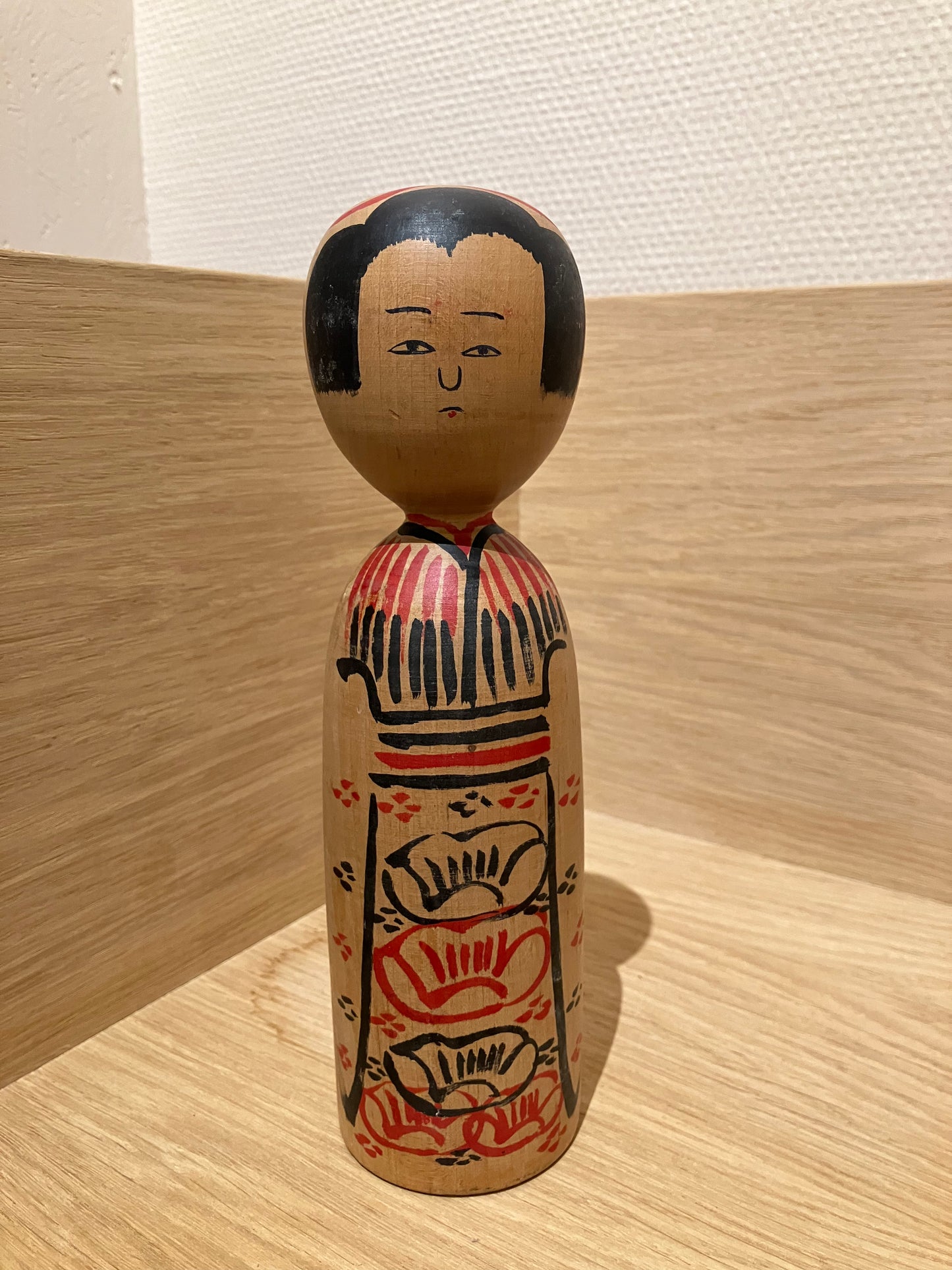 Kokeshi nr. 619