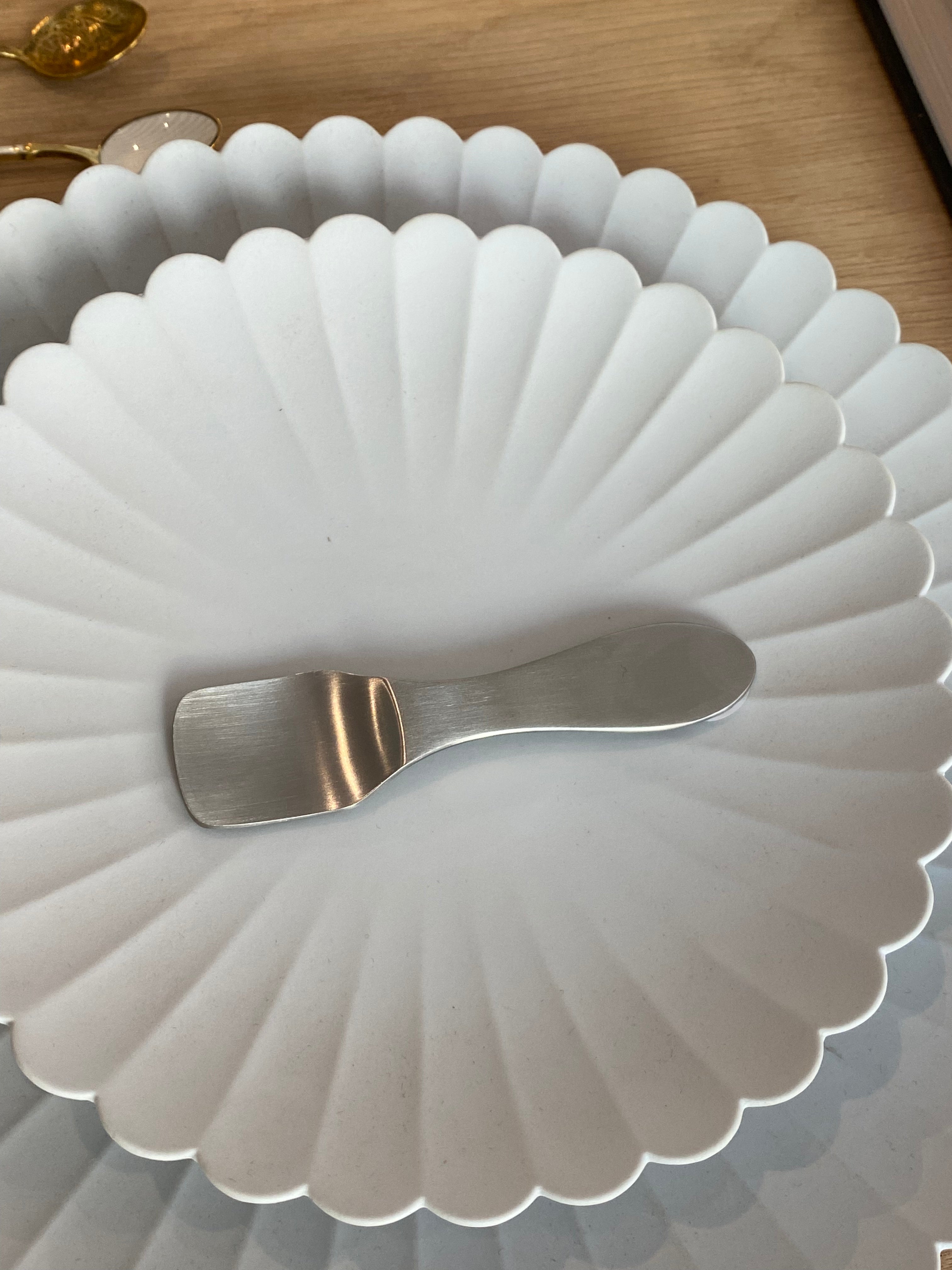 Small square spoon in steel