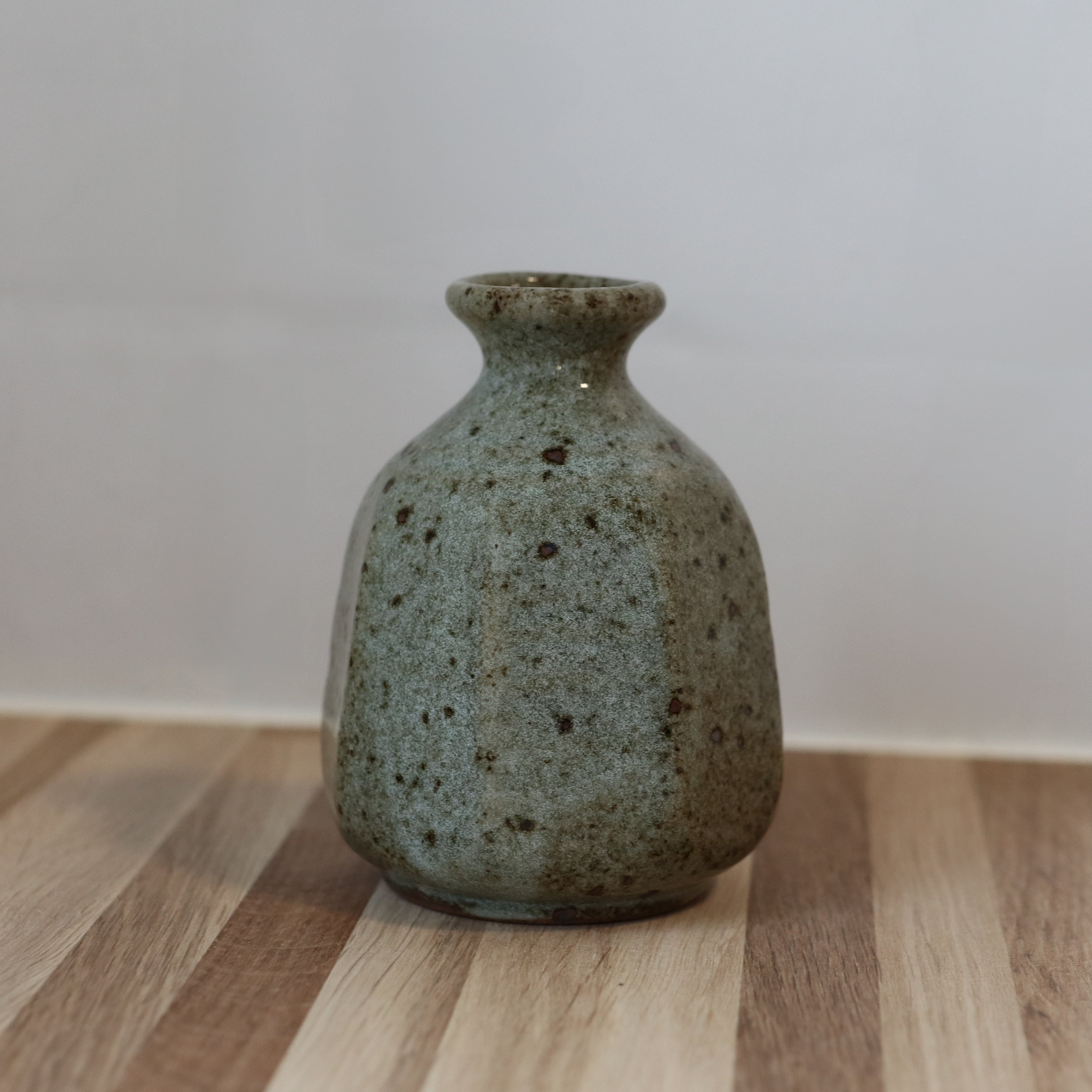 ISHI Vase