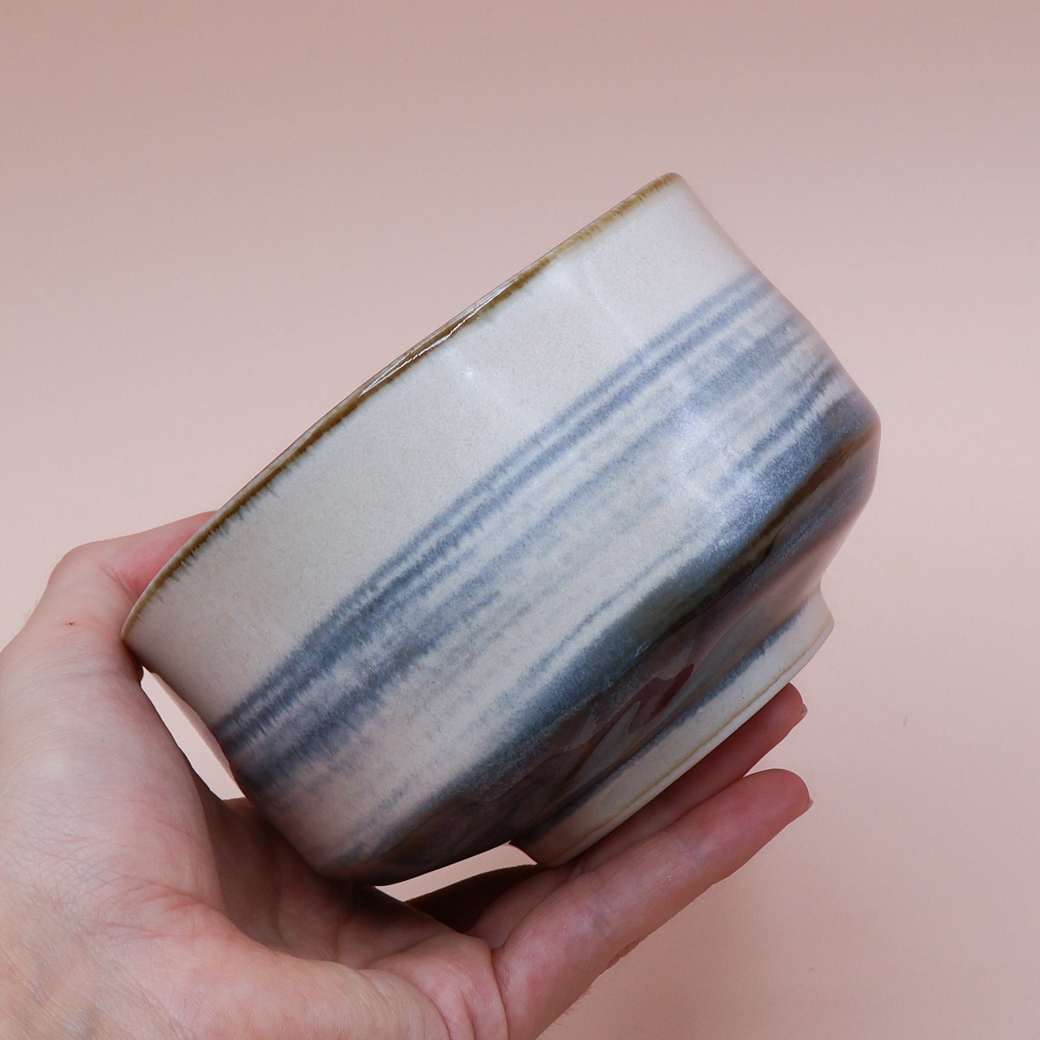 Matcha cup - Light blue glaze and brown rim