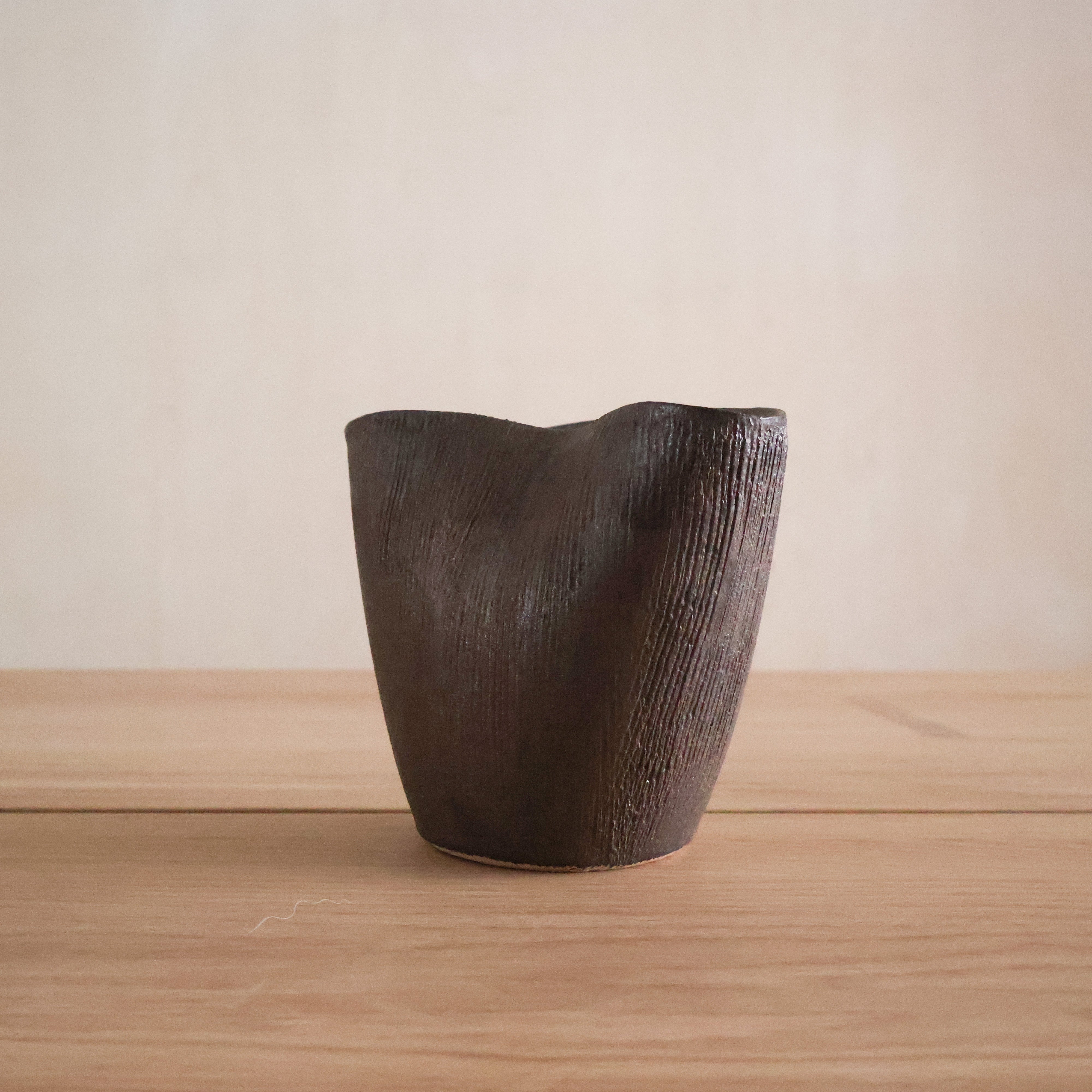 SAKI Vase