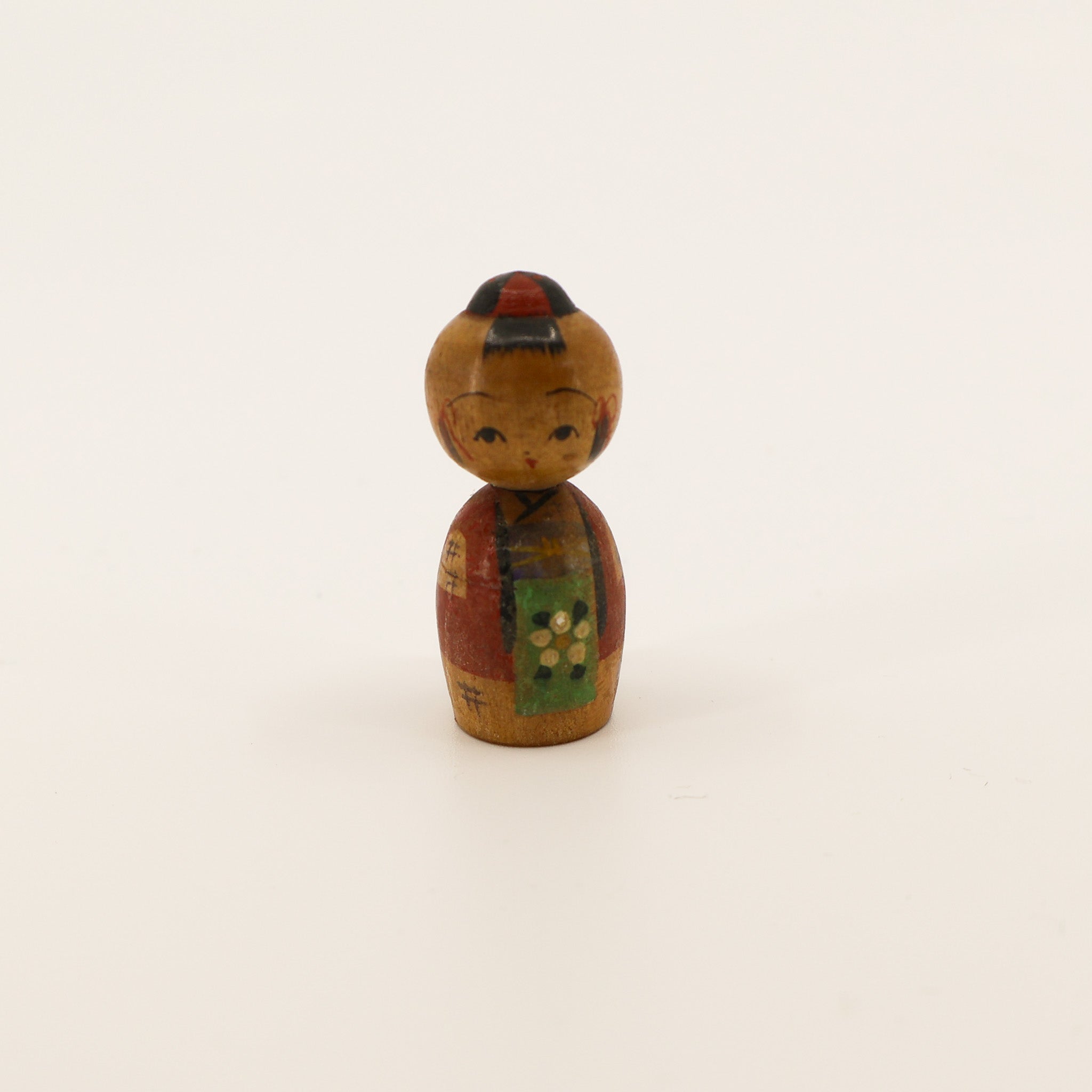Mini kokeshi nr. 64