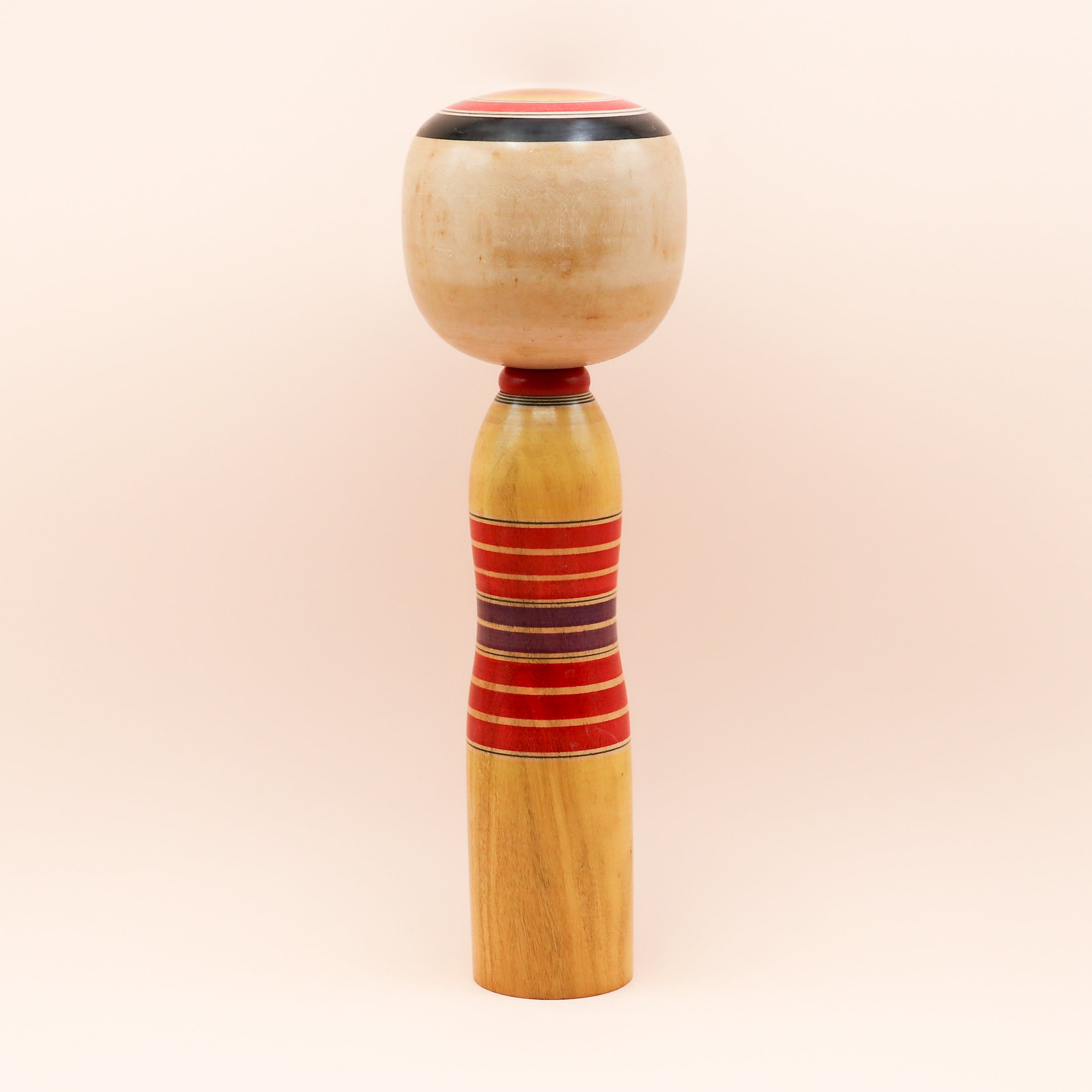 Kokeshi nr. 875