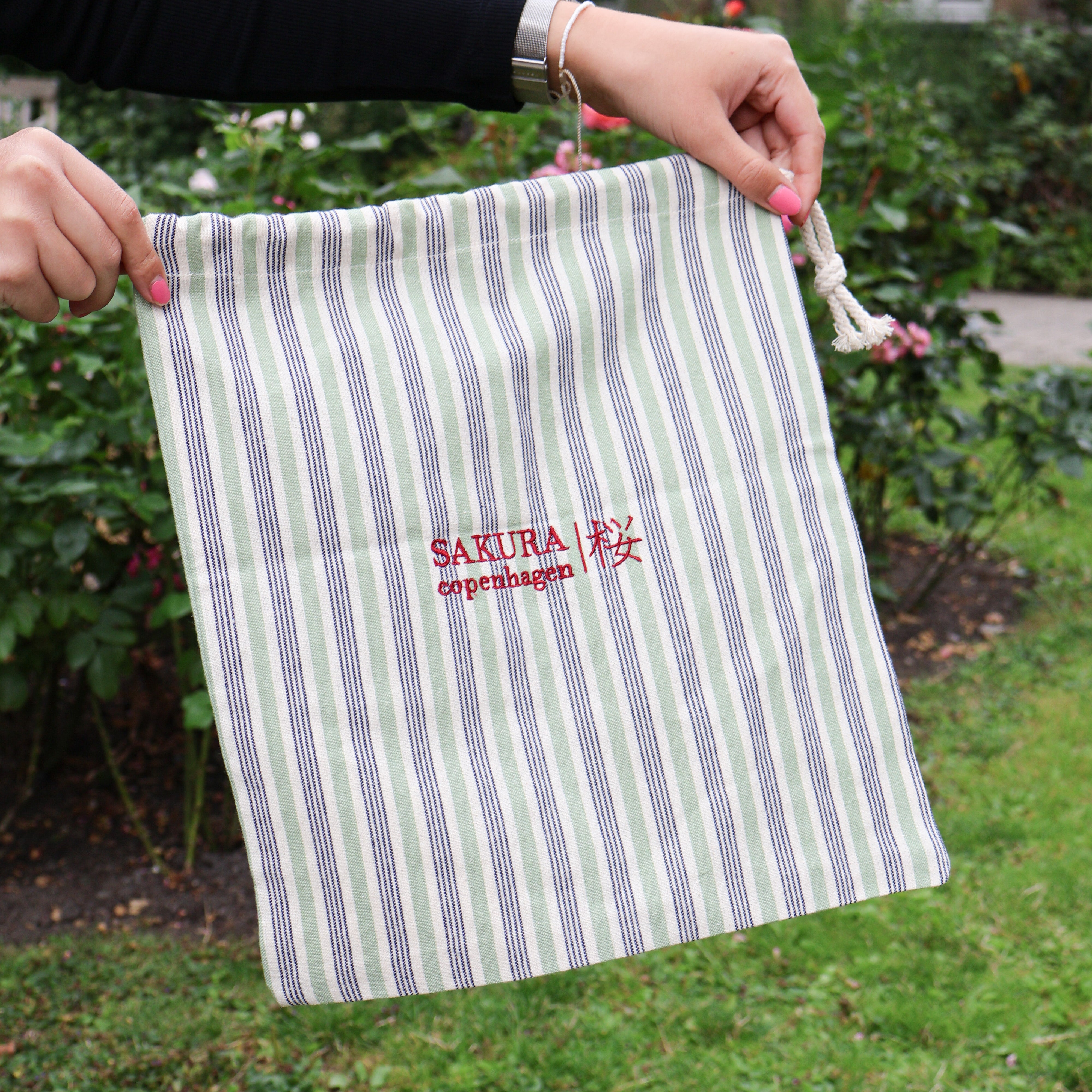 Sakura Copenhagen Tote Bag & Snorretrækspose - Striber