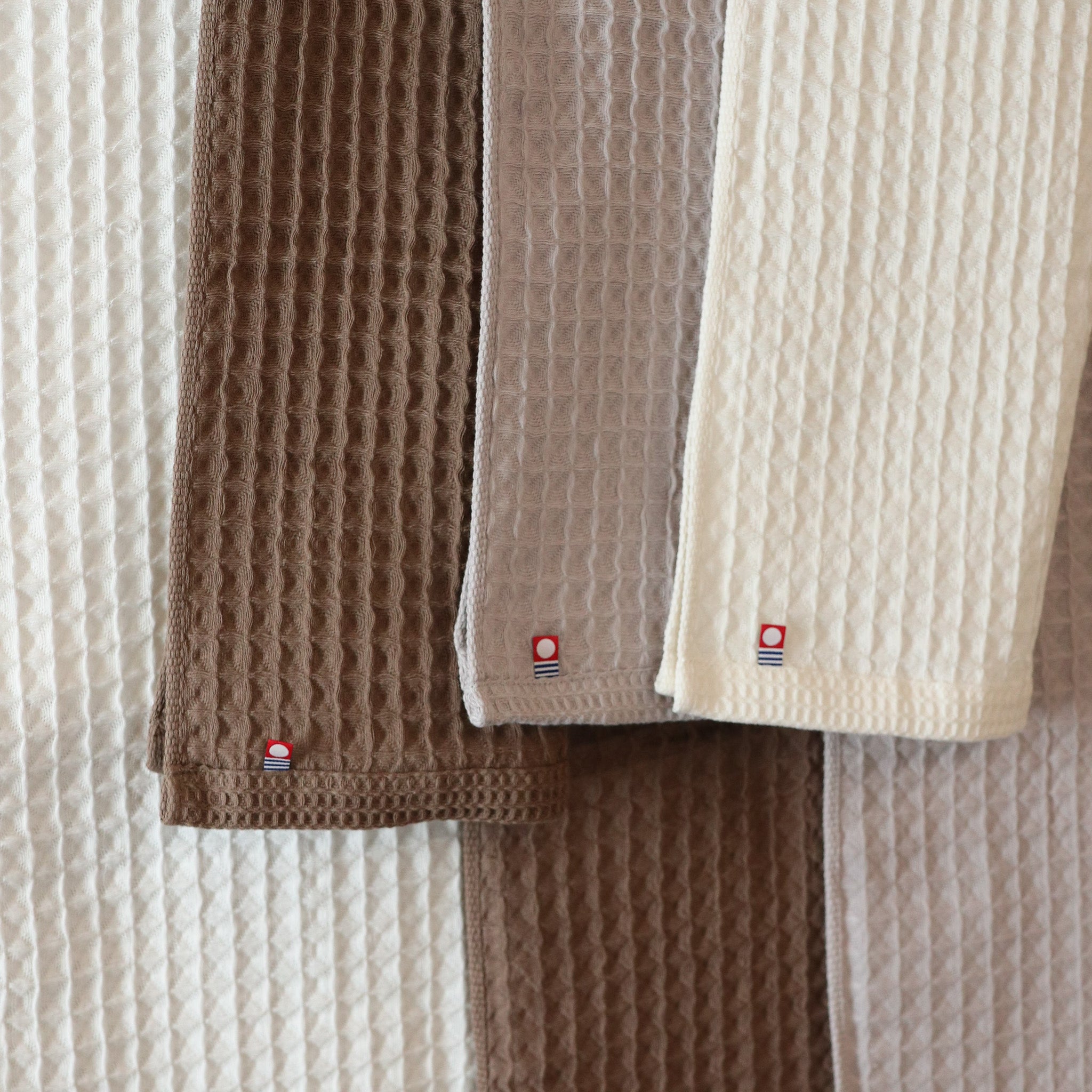 Onaru waffle weave towels - large