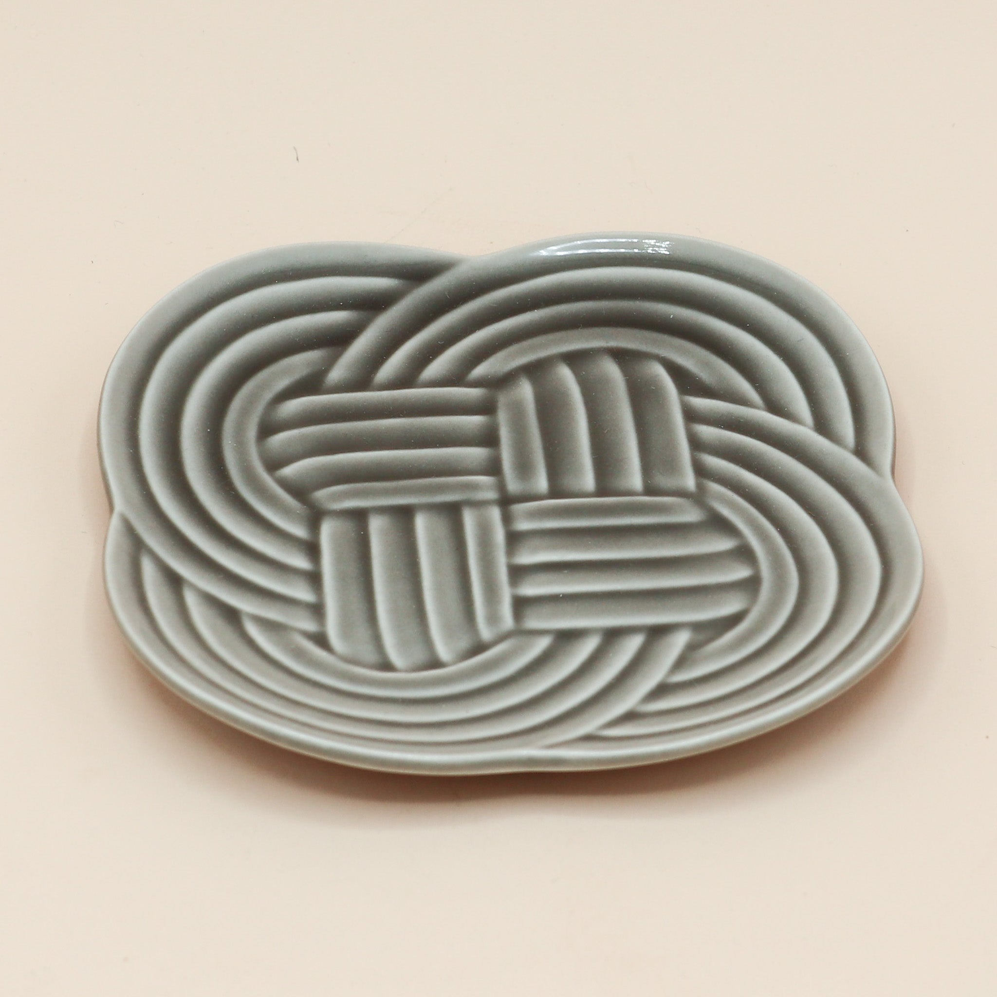 Sortgrå knudetallerken