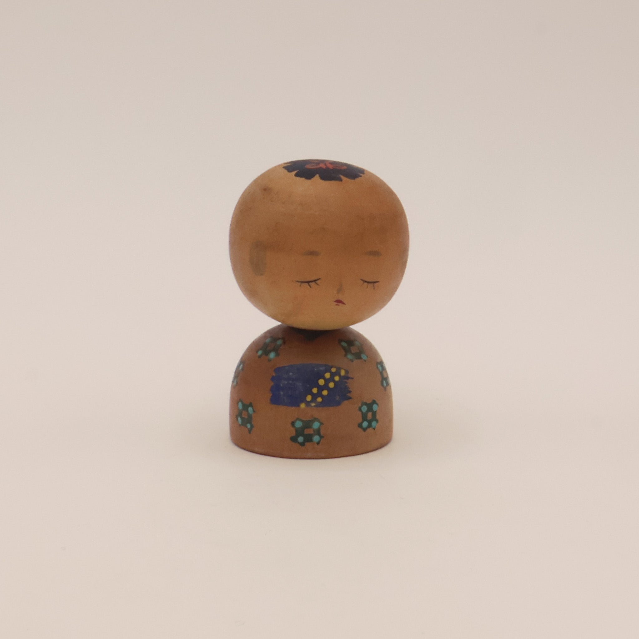 Kokeshi nr. 920