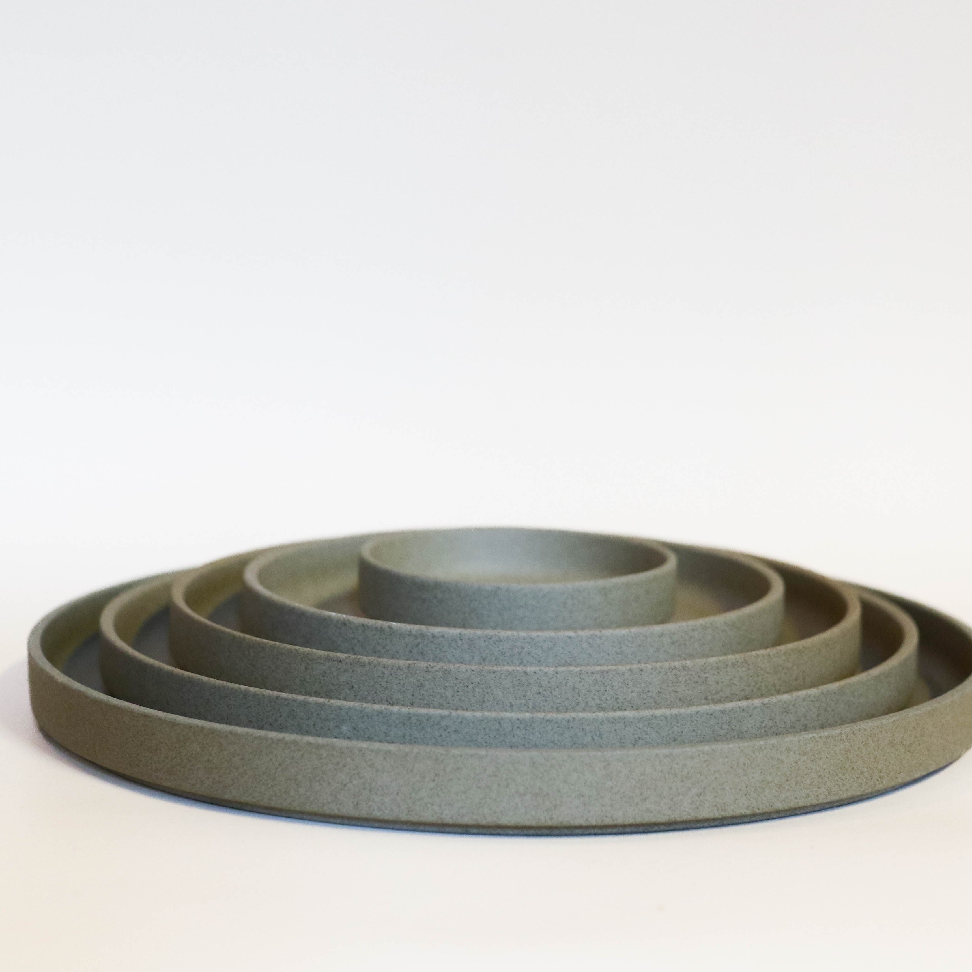 Hasami Porcelain - Plates // Natural brown