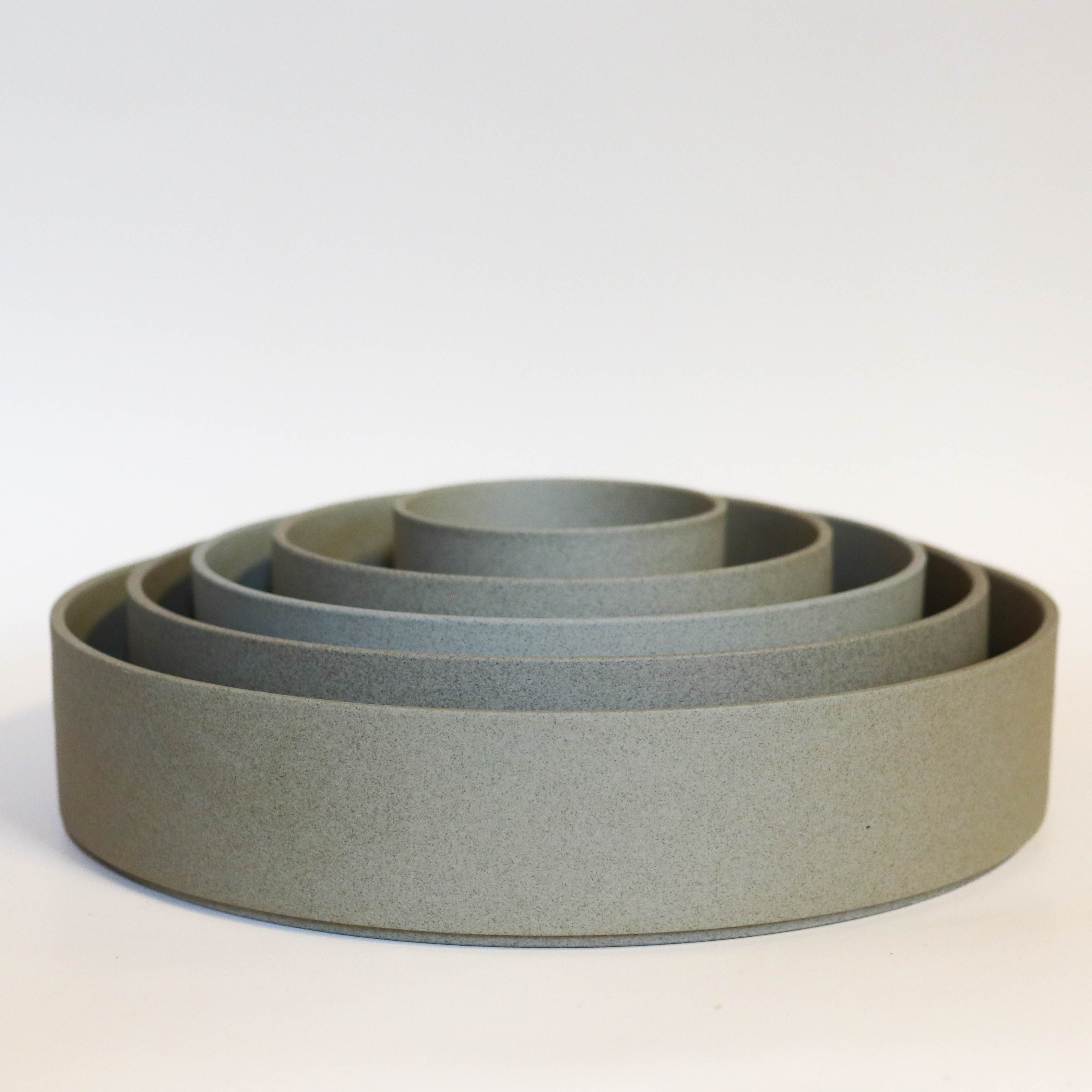 Hasami Porcelain - Bowls // Natural brown