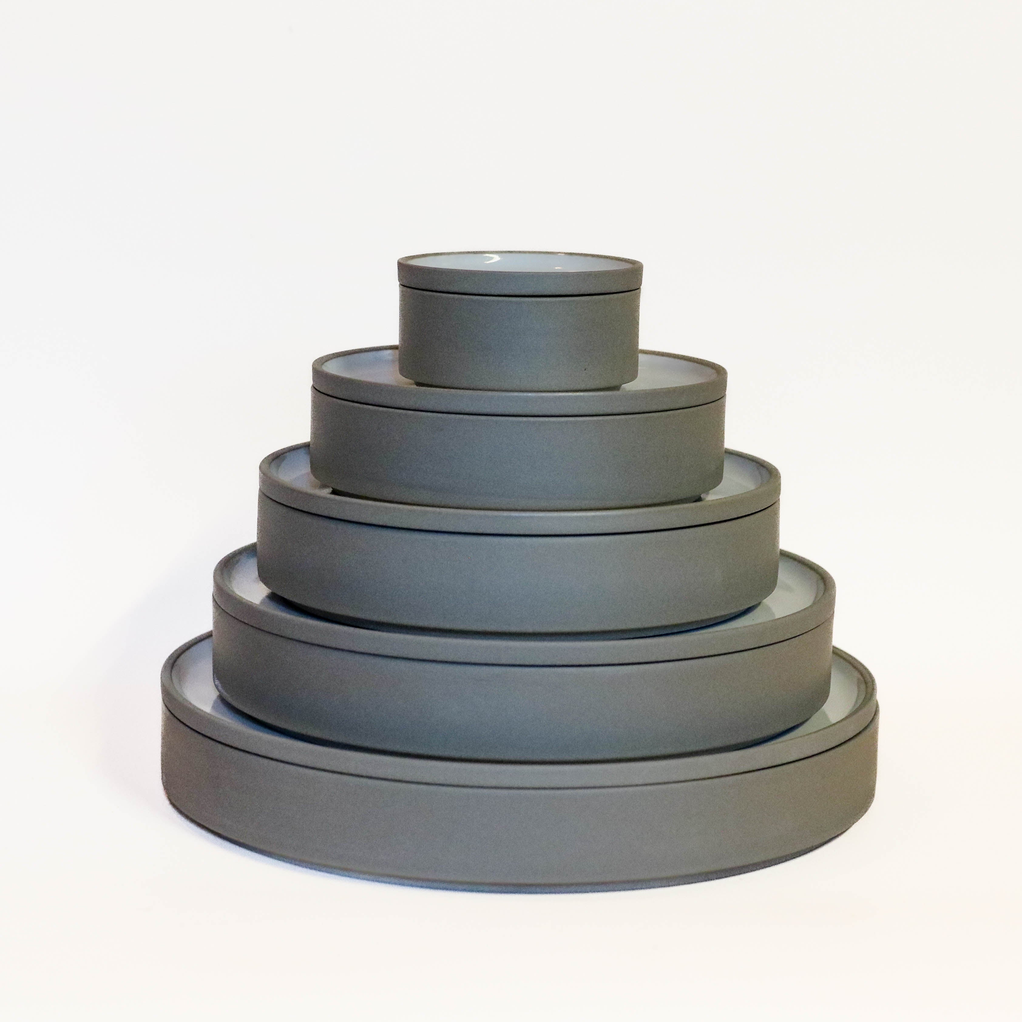 Hasami Porcelain - Plates // Gray and white