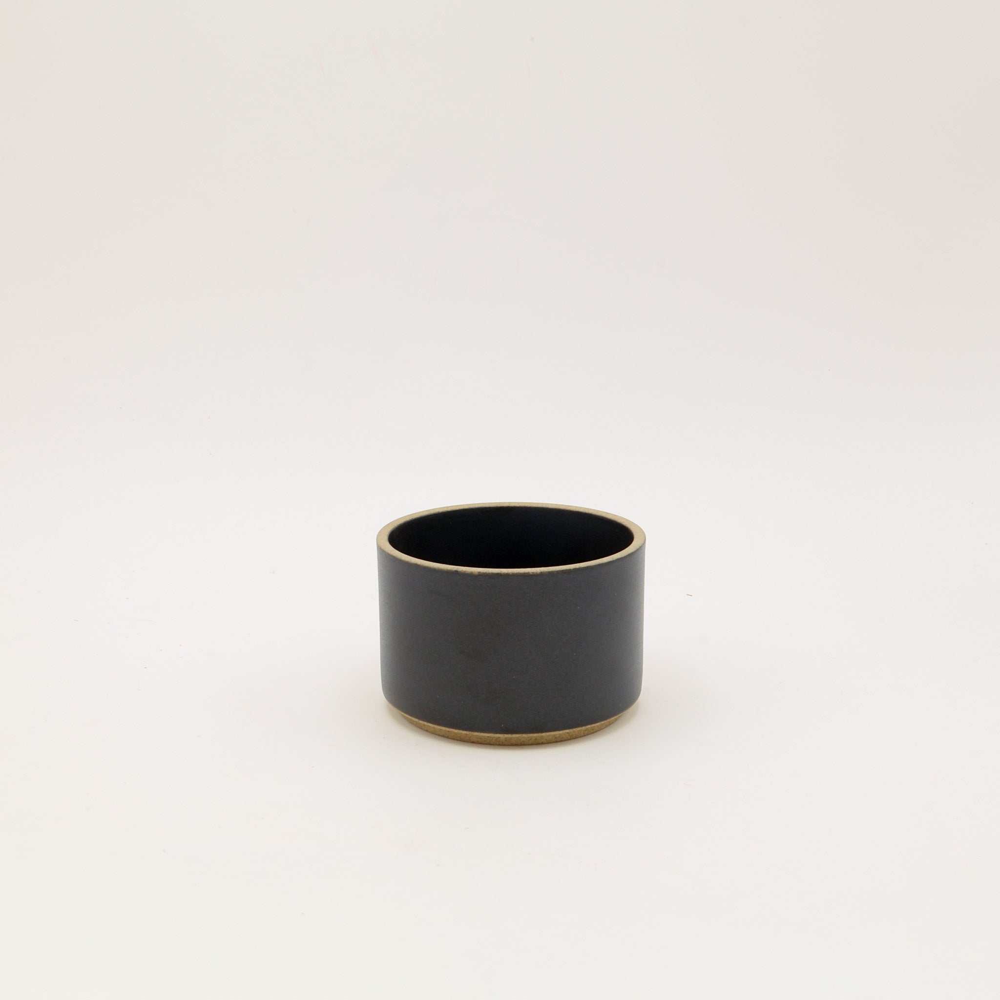 Hasami Porcelain - Bowls // Matte black