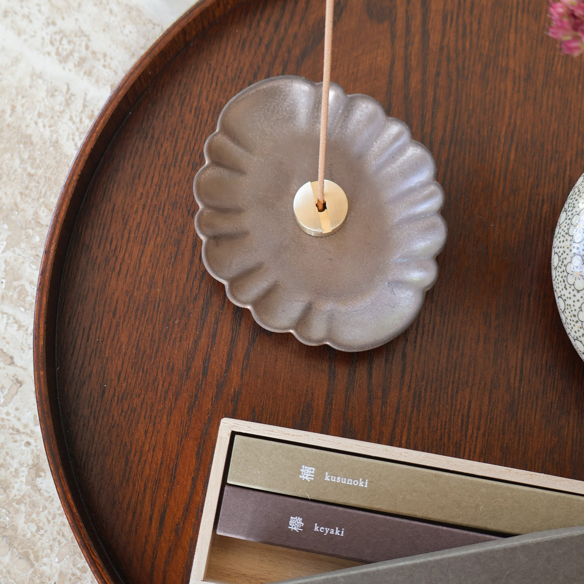 Oval ceramic bowl in bronze glaze