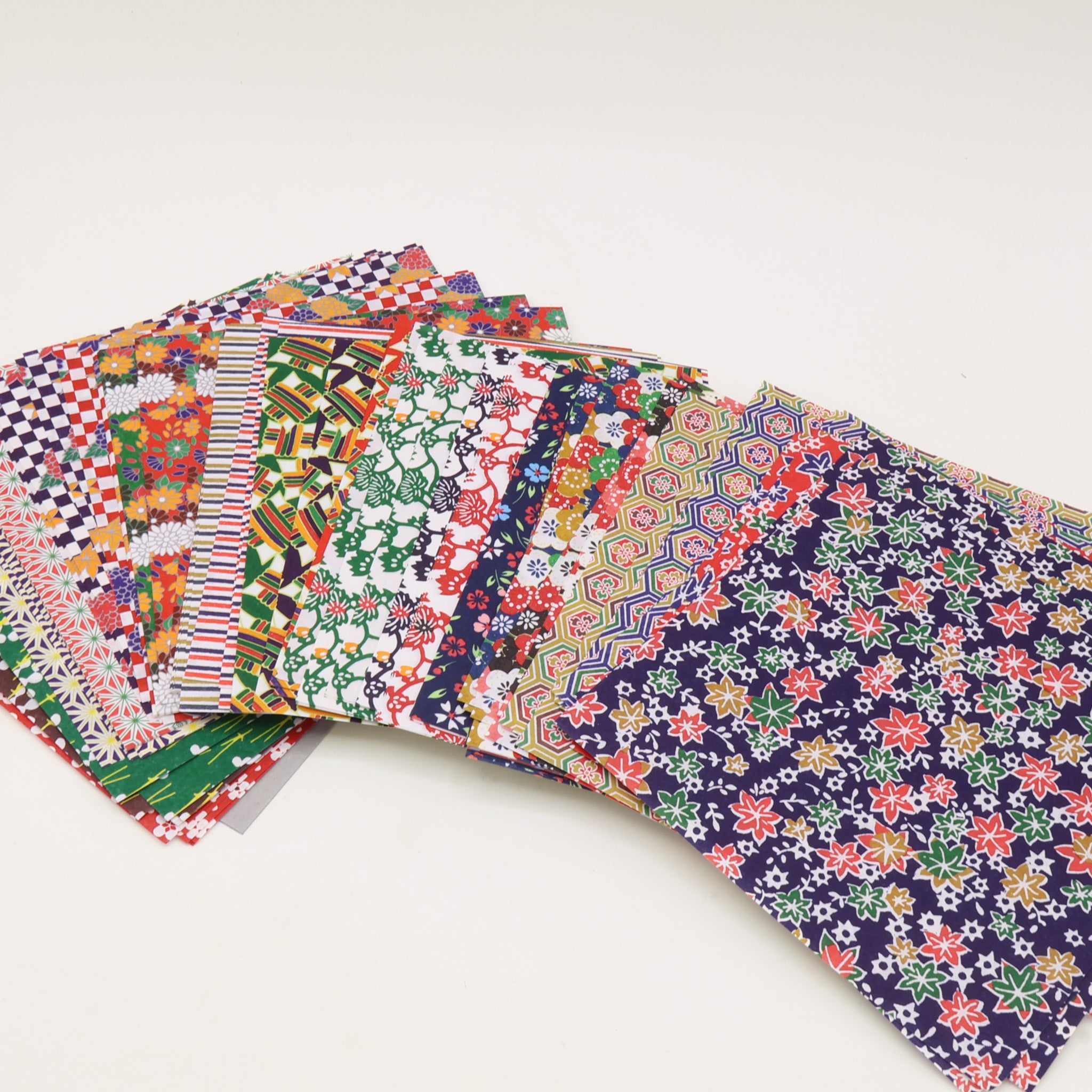 Stor pakke med japansk origami papir; 200 stk