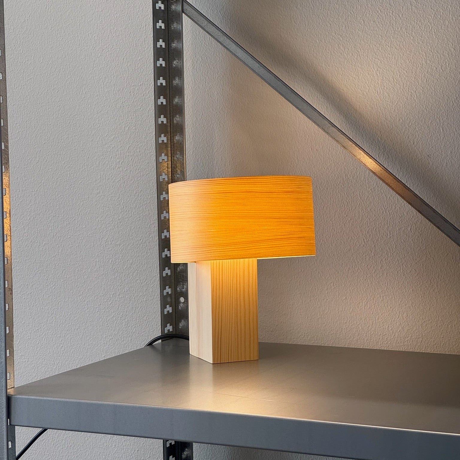 Vaarnii - 018 Hoop lille bordlampe